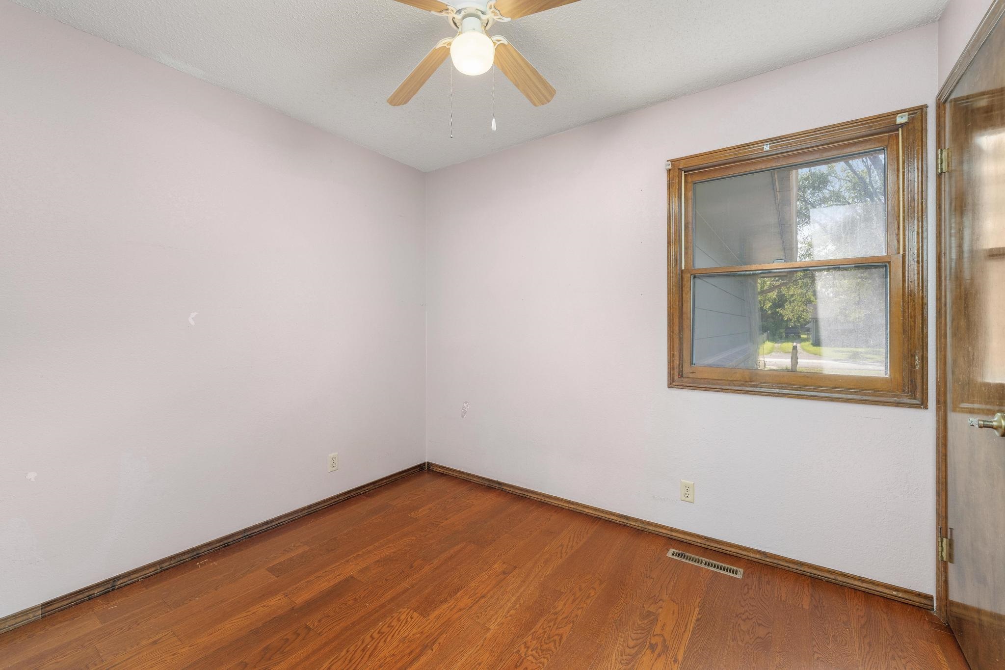 1305 N Sheridan St Property Photo 20