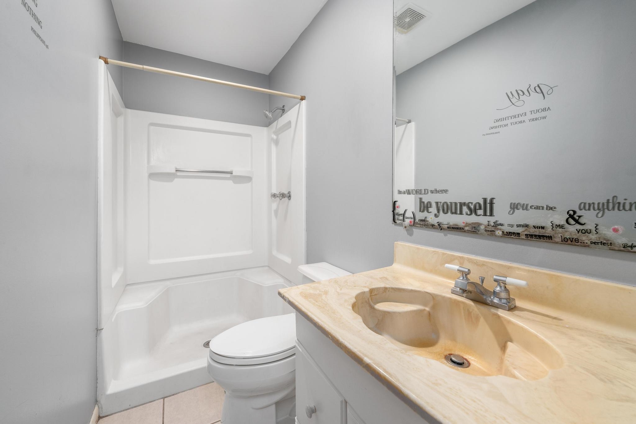 1305 N Sheridan St Property Photo 28