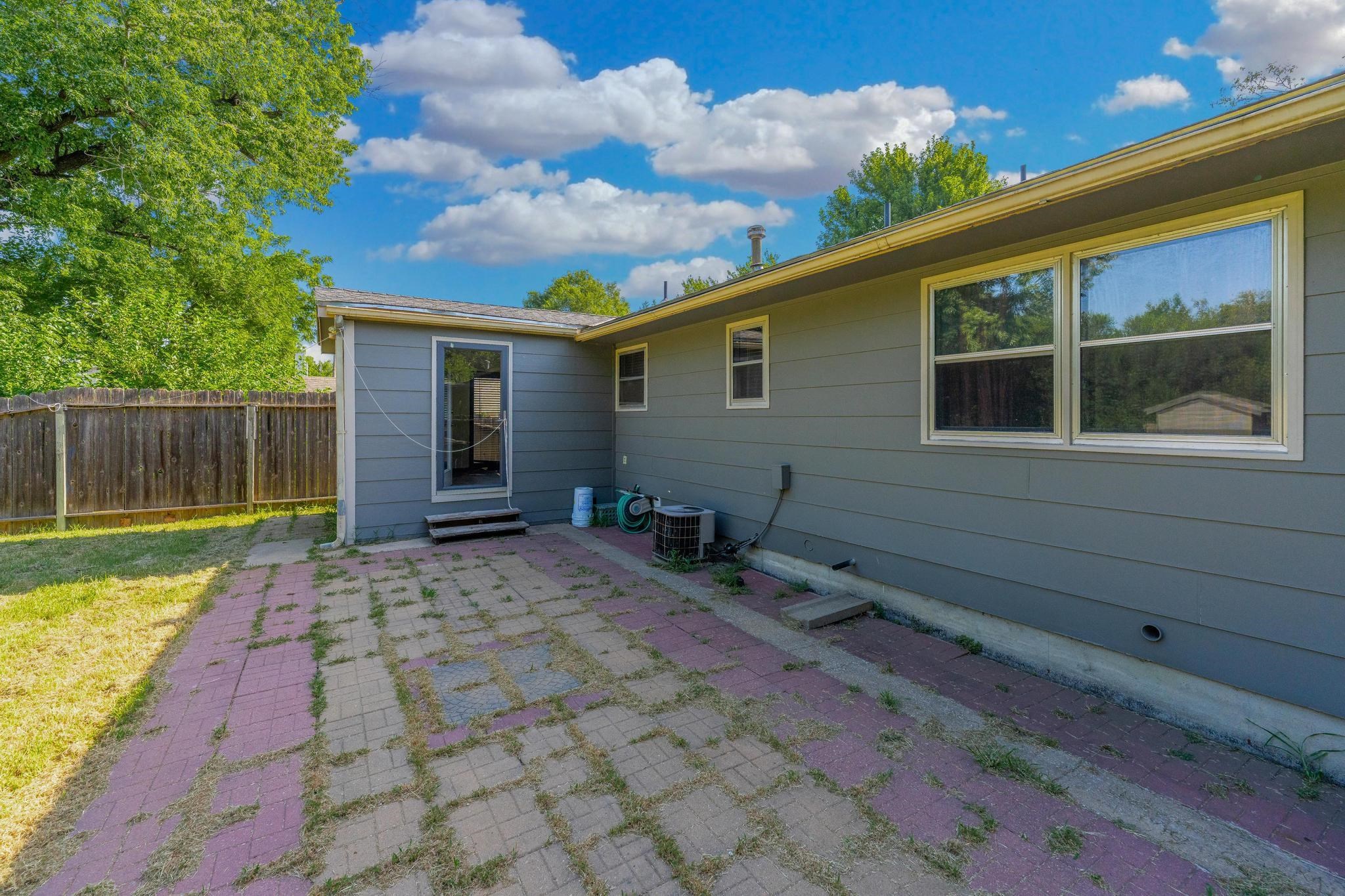 1305 N Sheridan St Property Photo 31