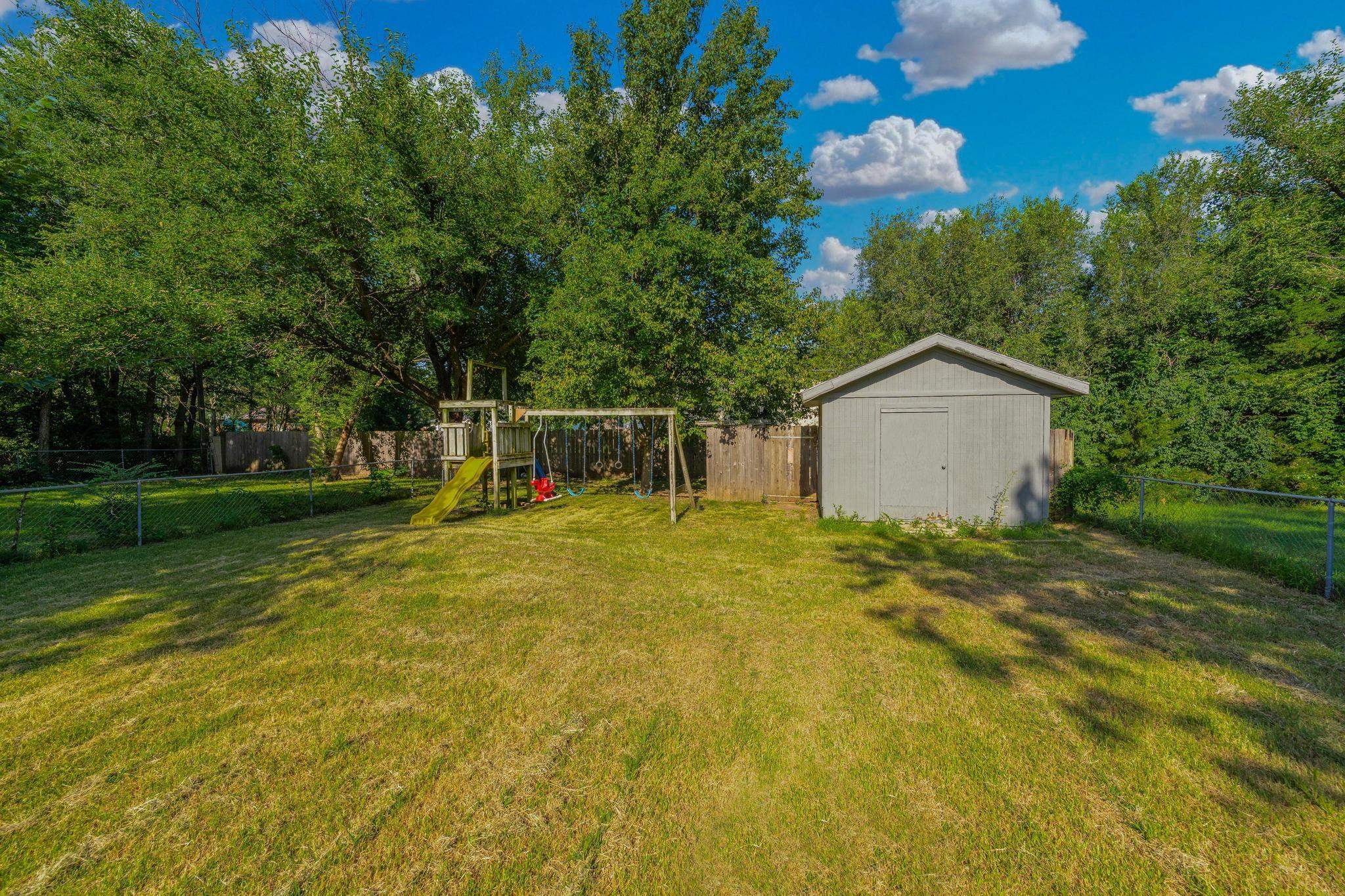 1305 N Sheridan St Property Photo 33