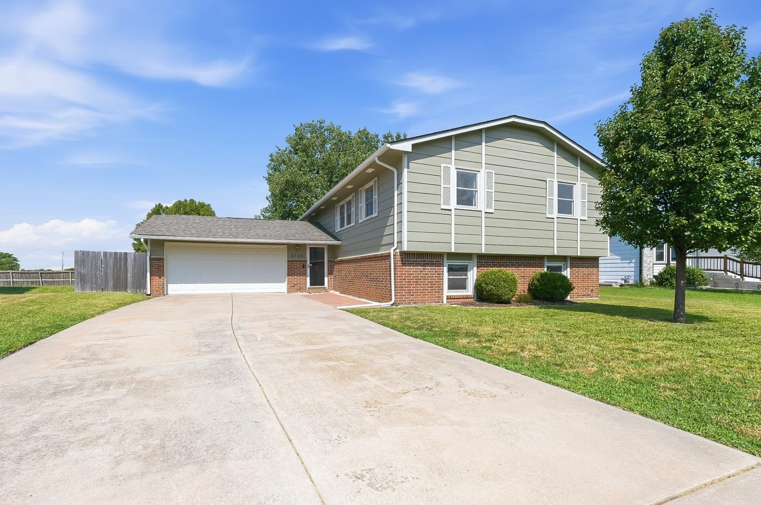 2753 S Lori Property Photo 1