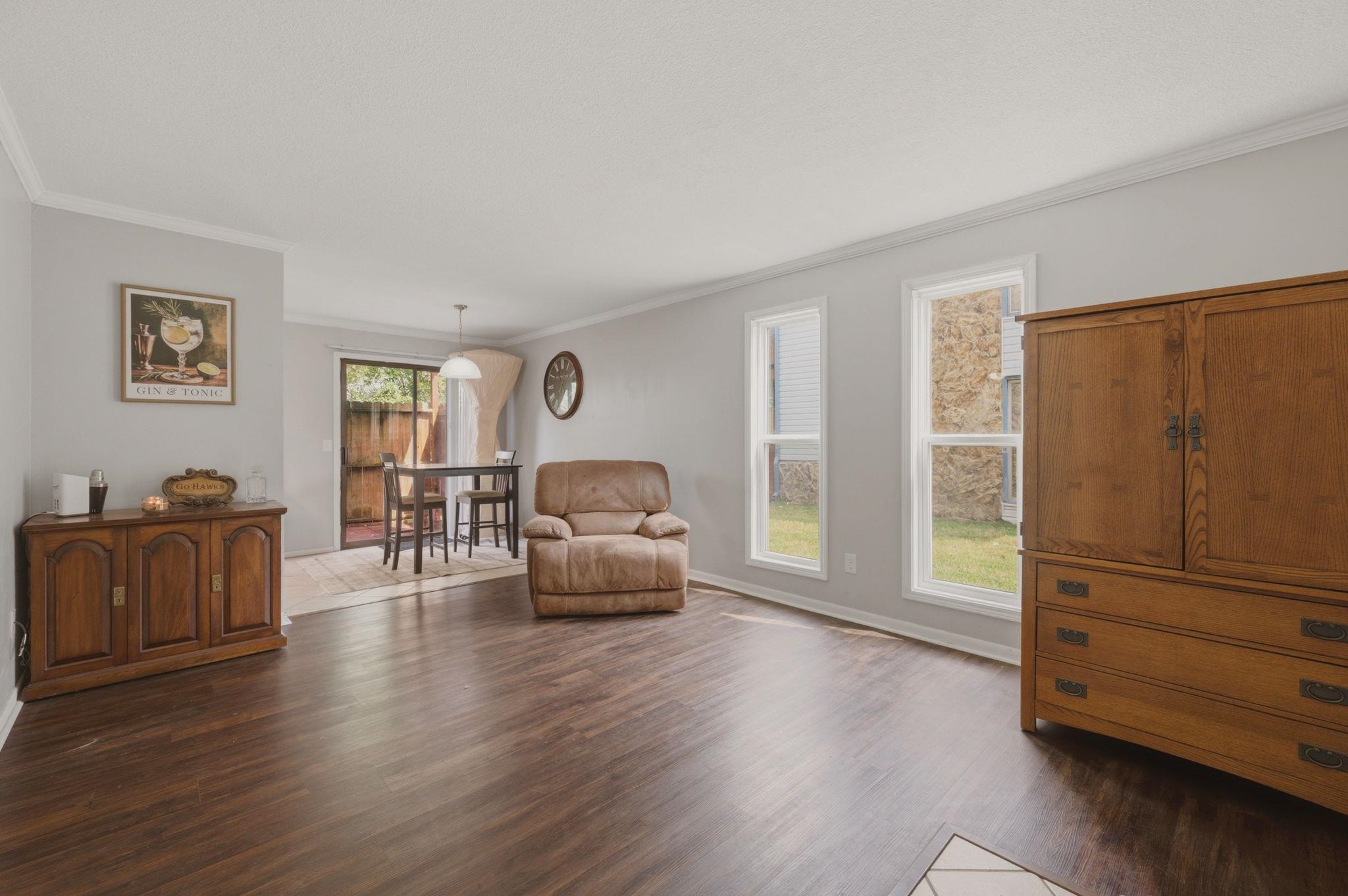 1441 N Smith Ct. # 2 Property Photo 3