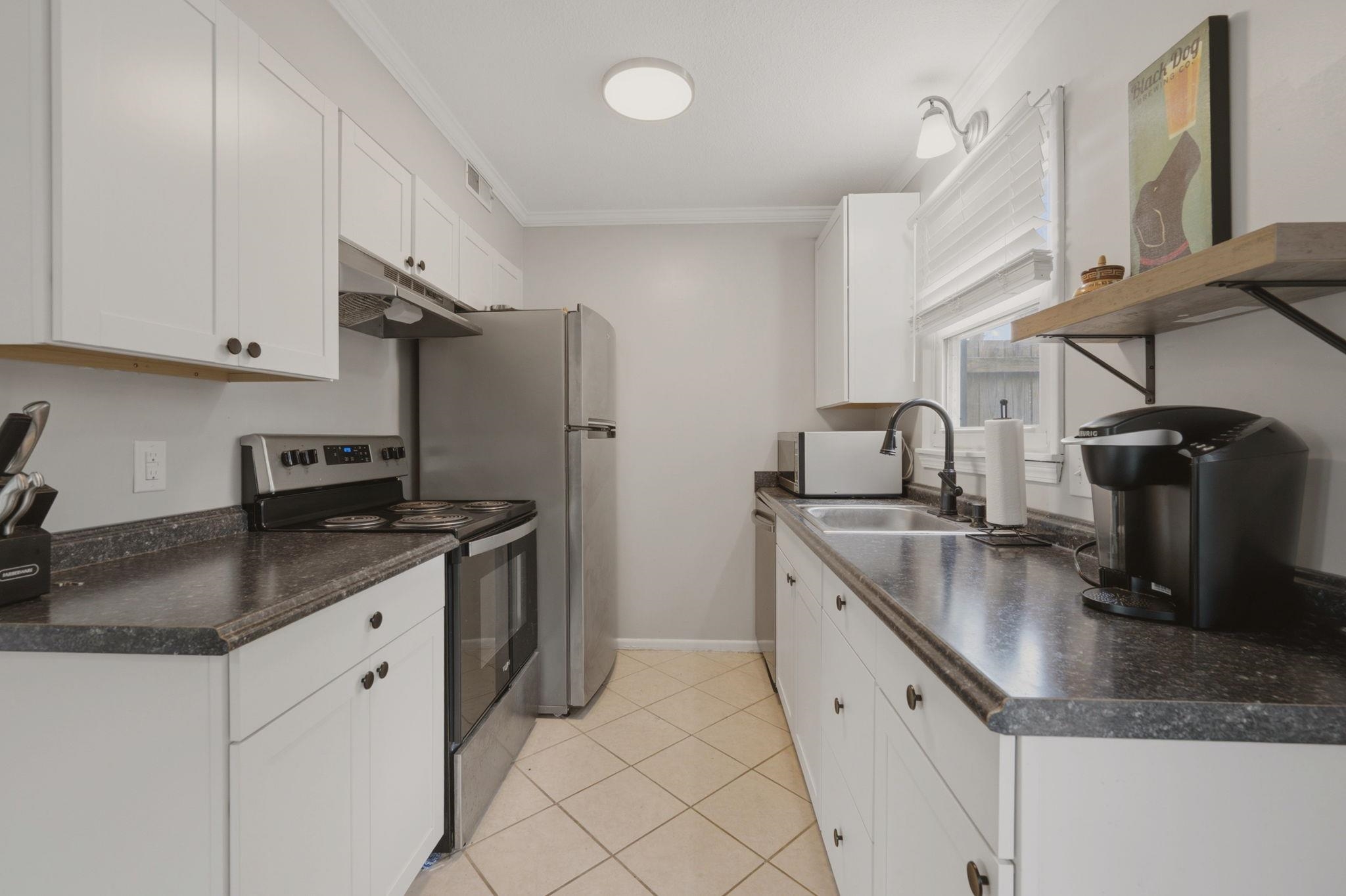 1441 N Smith Ct. # 2 Property Photo 6