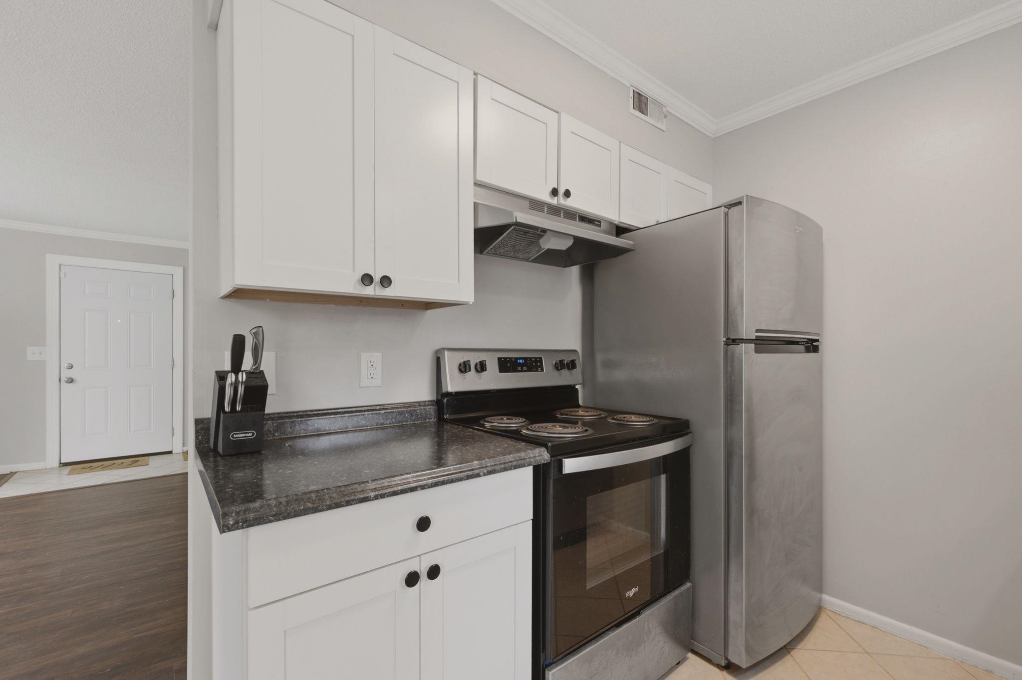 1441 N Smith Ct. # 2 Property Photo 7