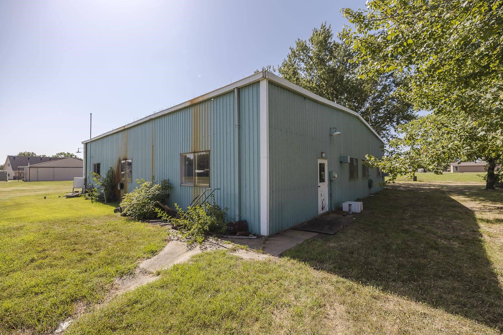 12 N Hawthorne Property Photo 30