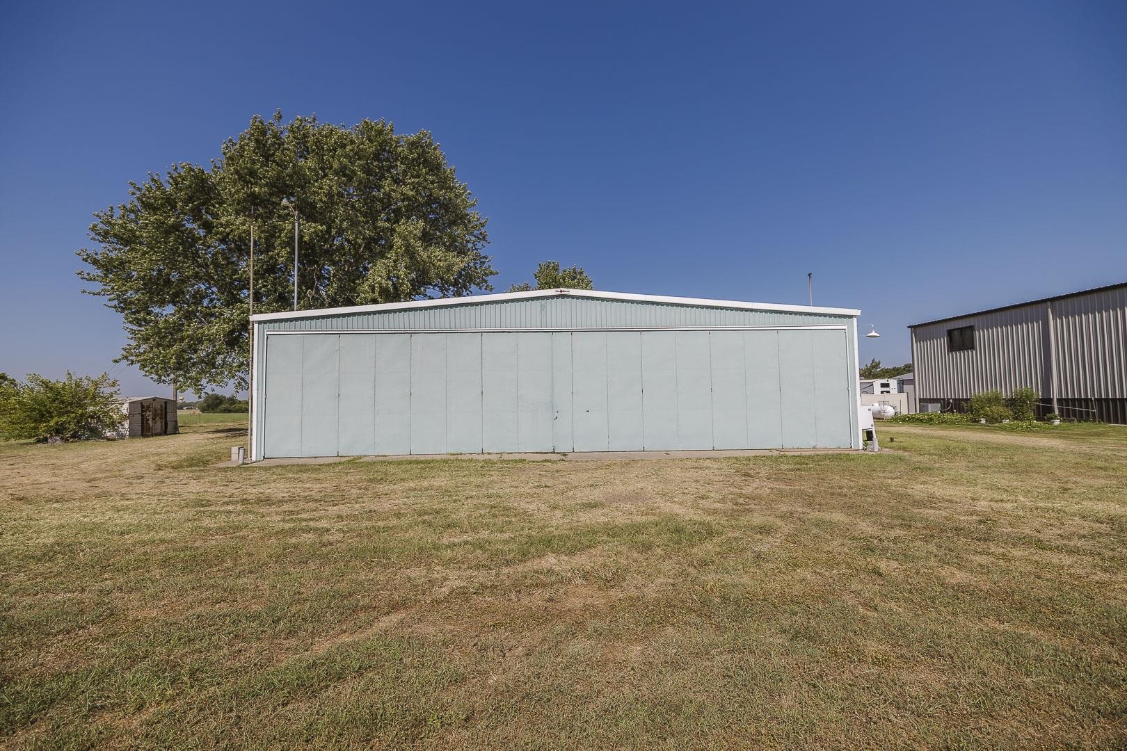 12 N Hawthorne Property Photo 31