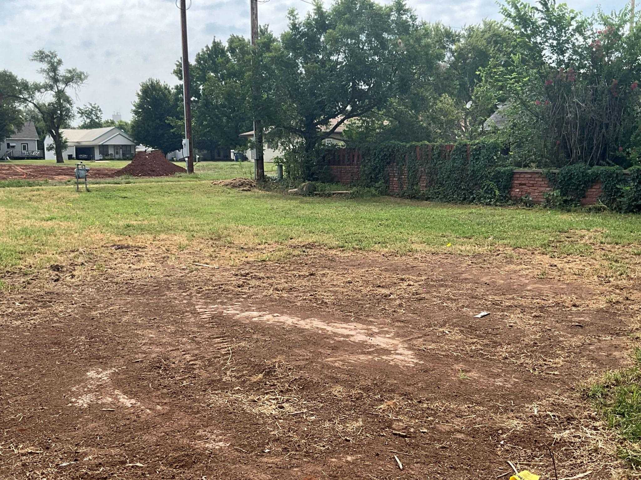 404 N Webb Property Photo 14