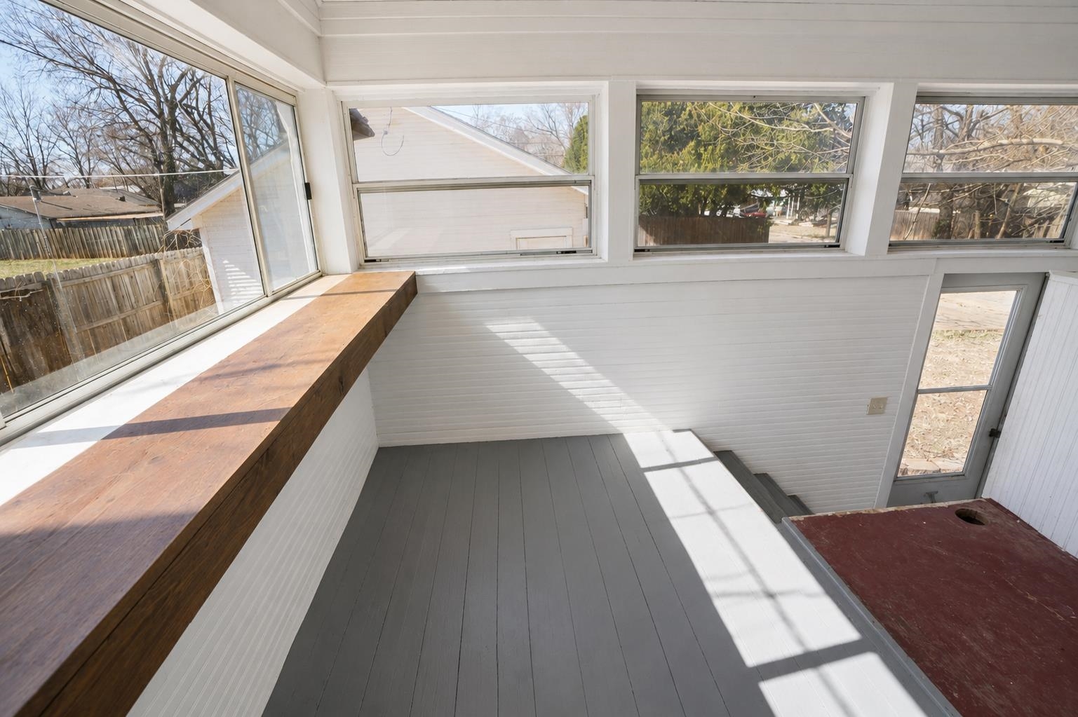 201 Park Property Photo 4