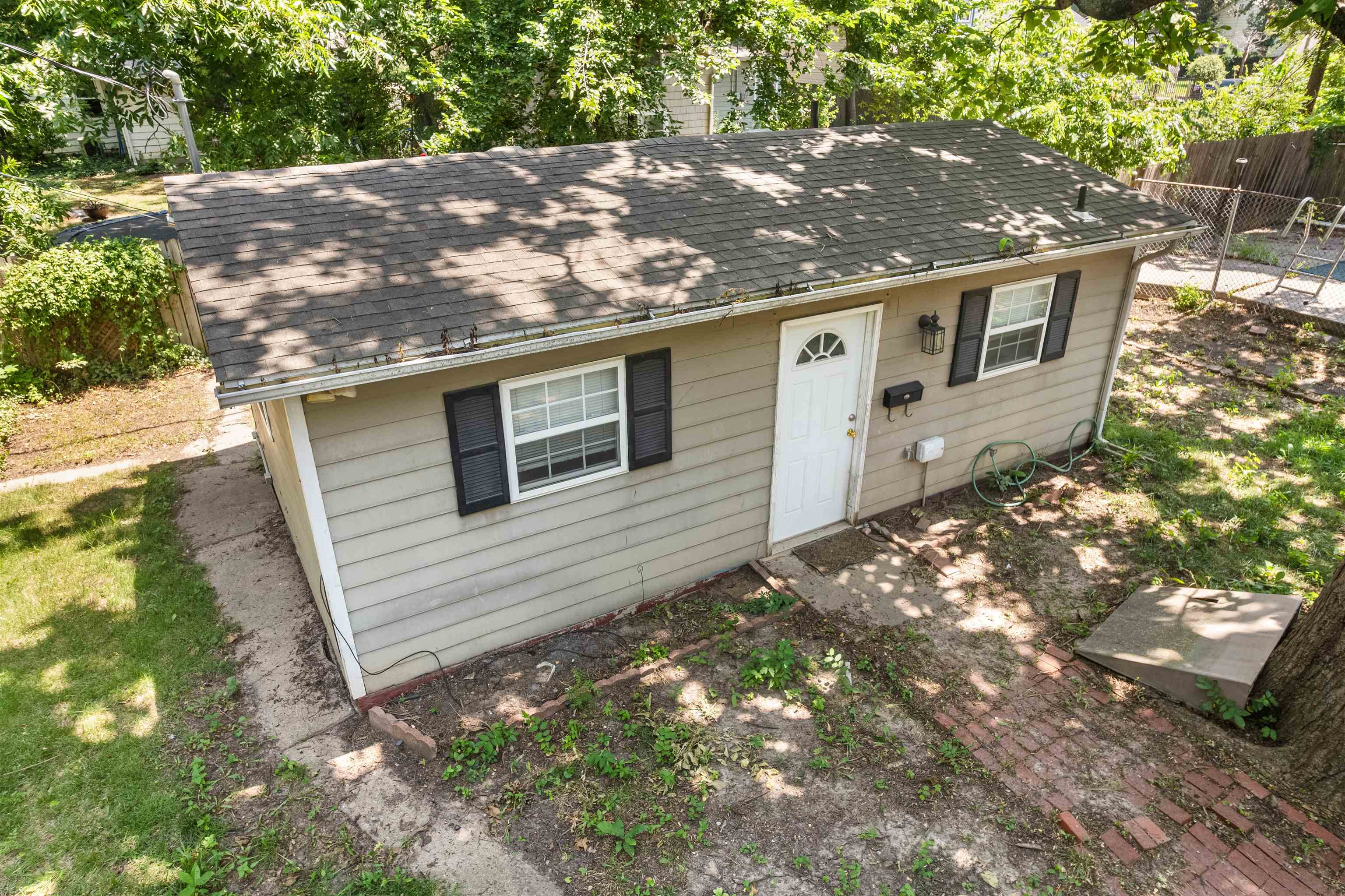 712 S Terrace Dr Property Photo 4