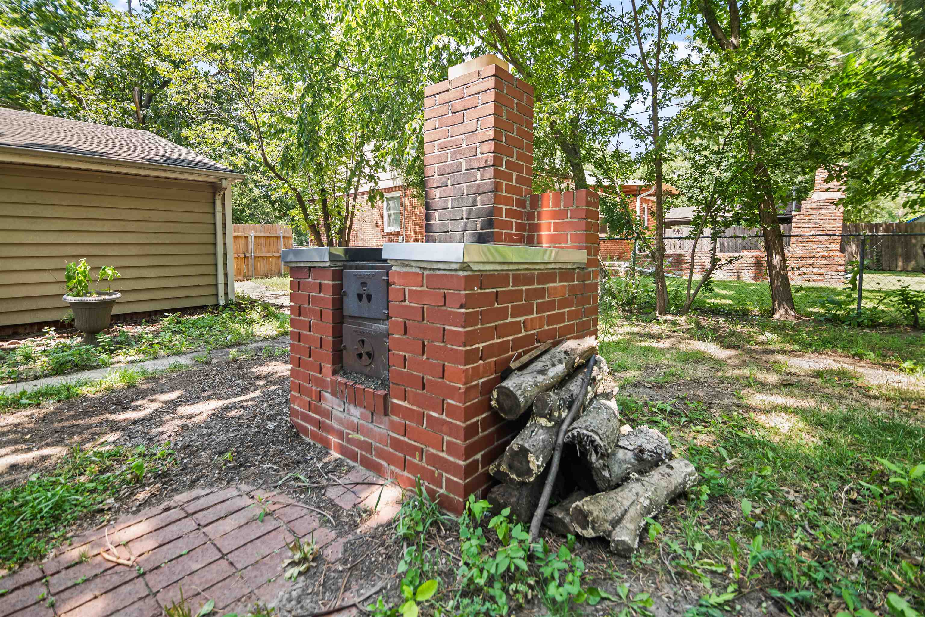 712 S Terrace Dr Property Photo 29