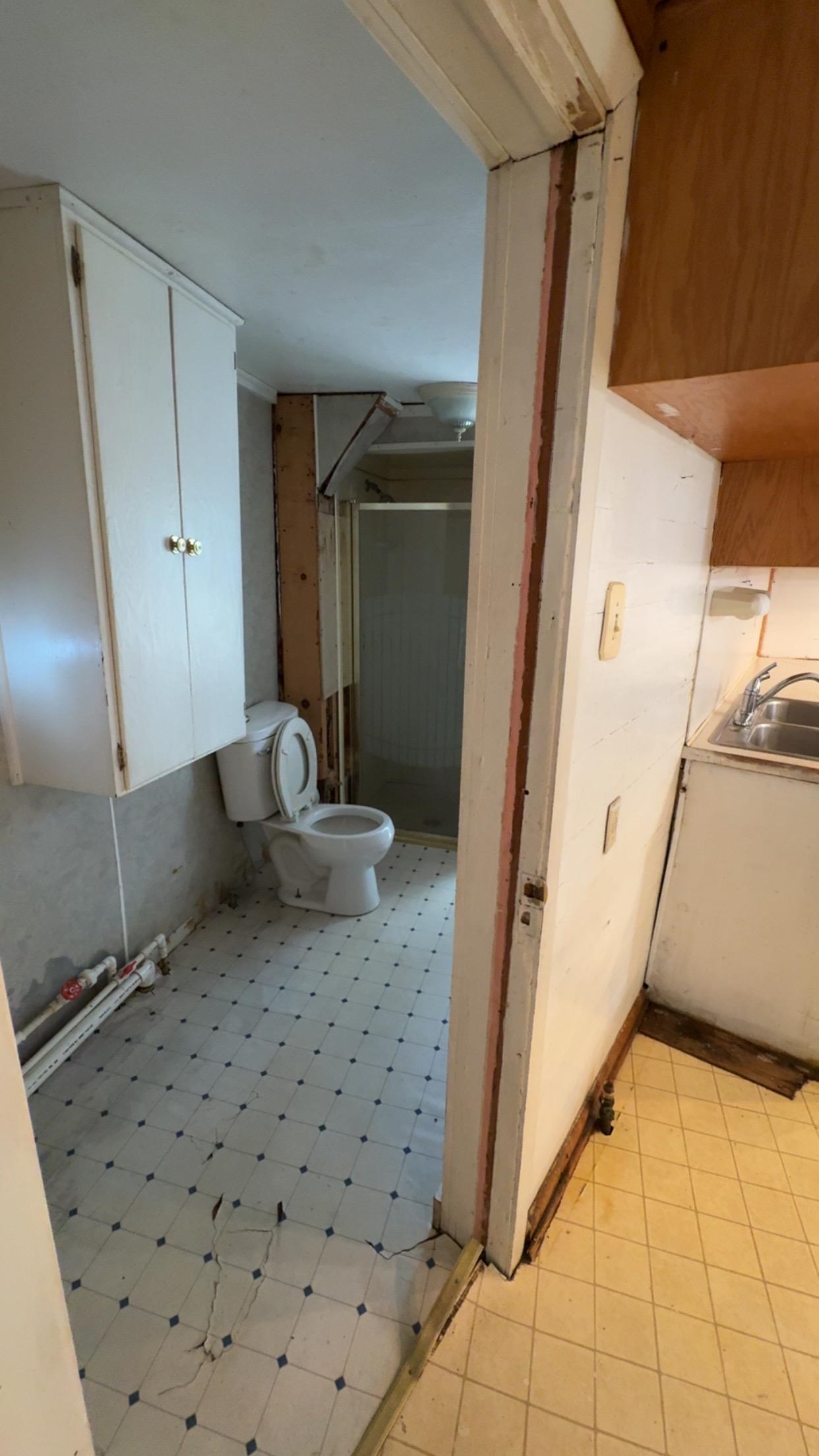 311 W Towanda Property Photo 15