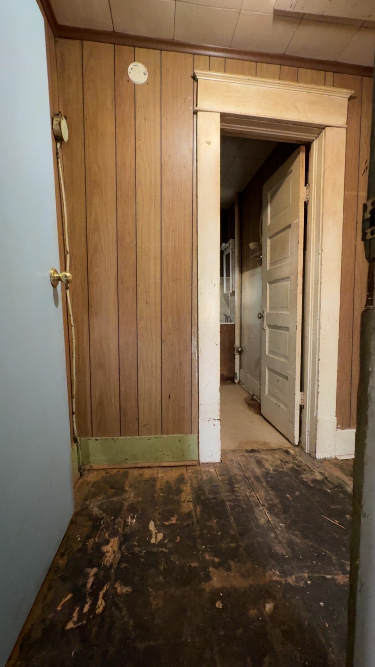 311 W Towanda Property Photo 20