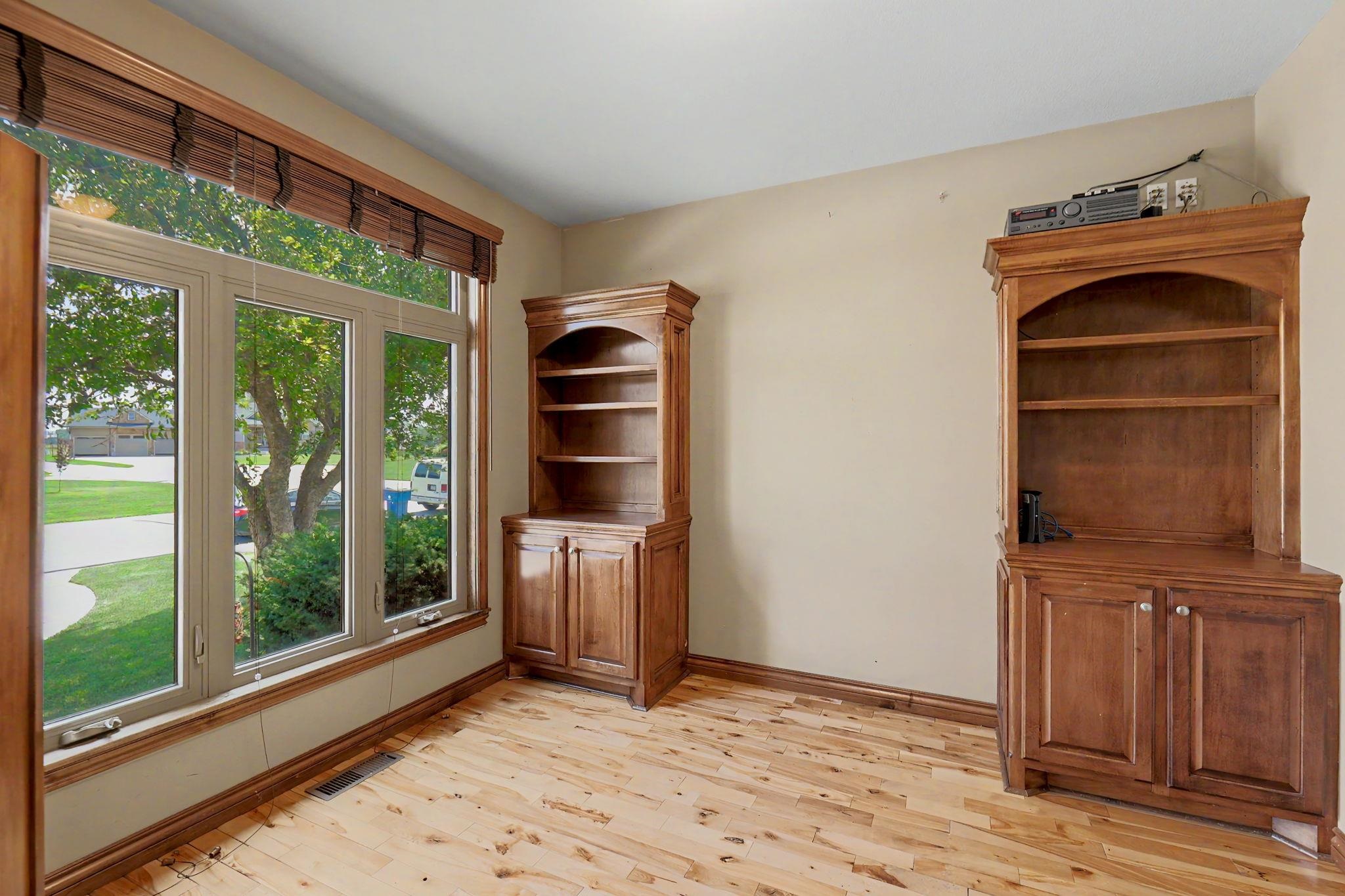 113 N Hibiscus St Property Photo 6
