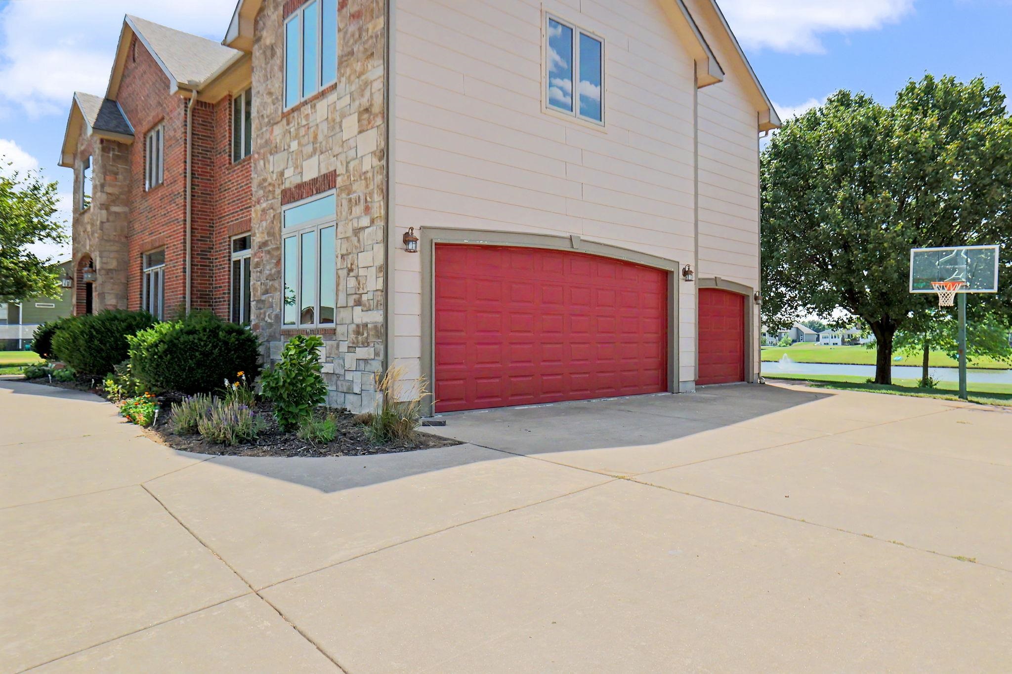 113 N Hibiscus St Property Photo 35
