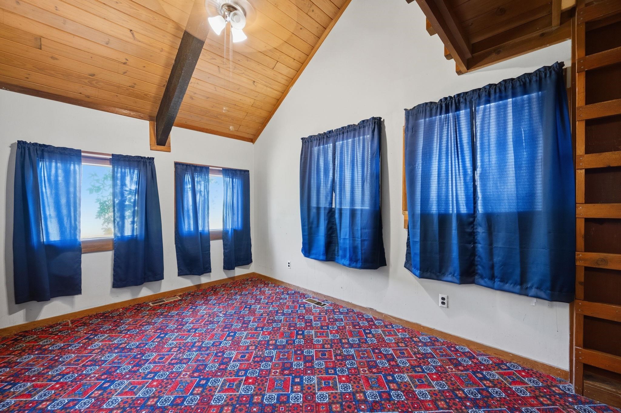 10150 S Hillside Property Photo 15
