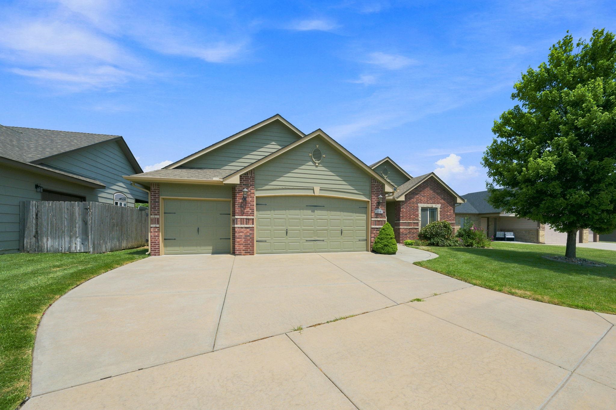 15106 W Slope St Property Photo 5
