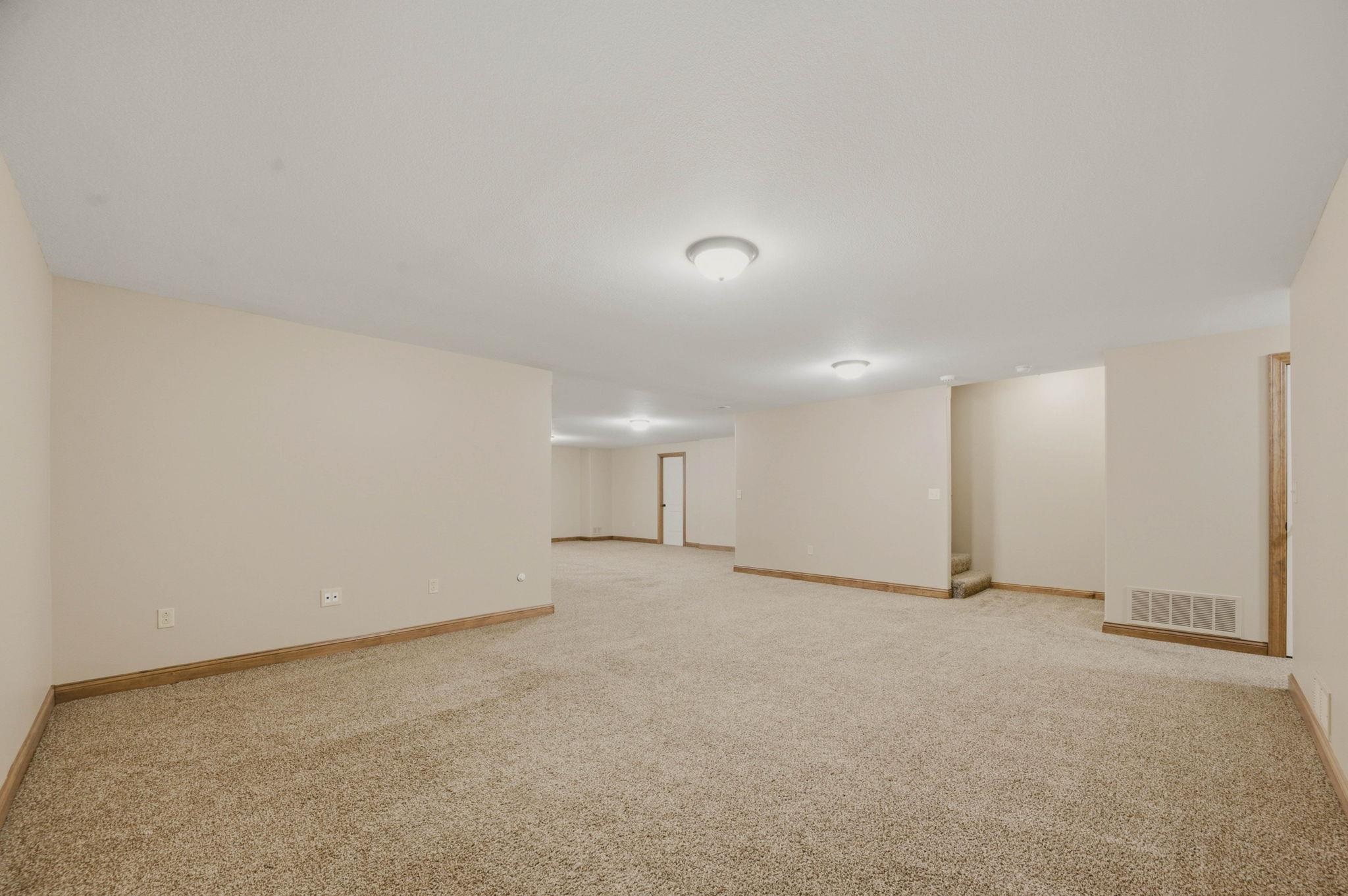 15106 W Slope St Property Photo 24