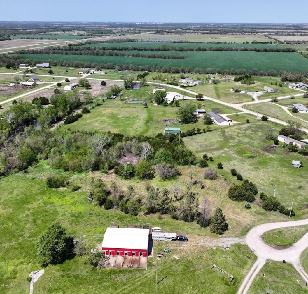9769 Se Marks Point Property Photo 8