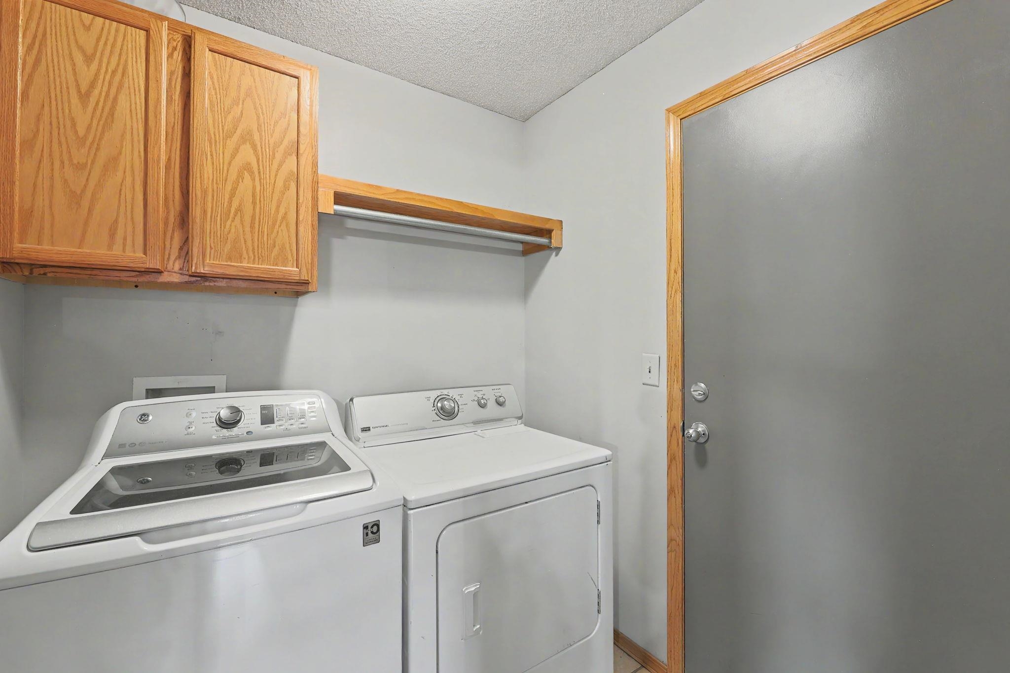 1051 N Aksarben Ct Property Photo 12
