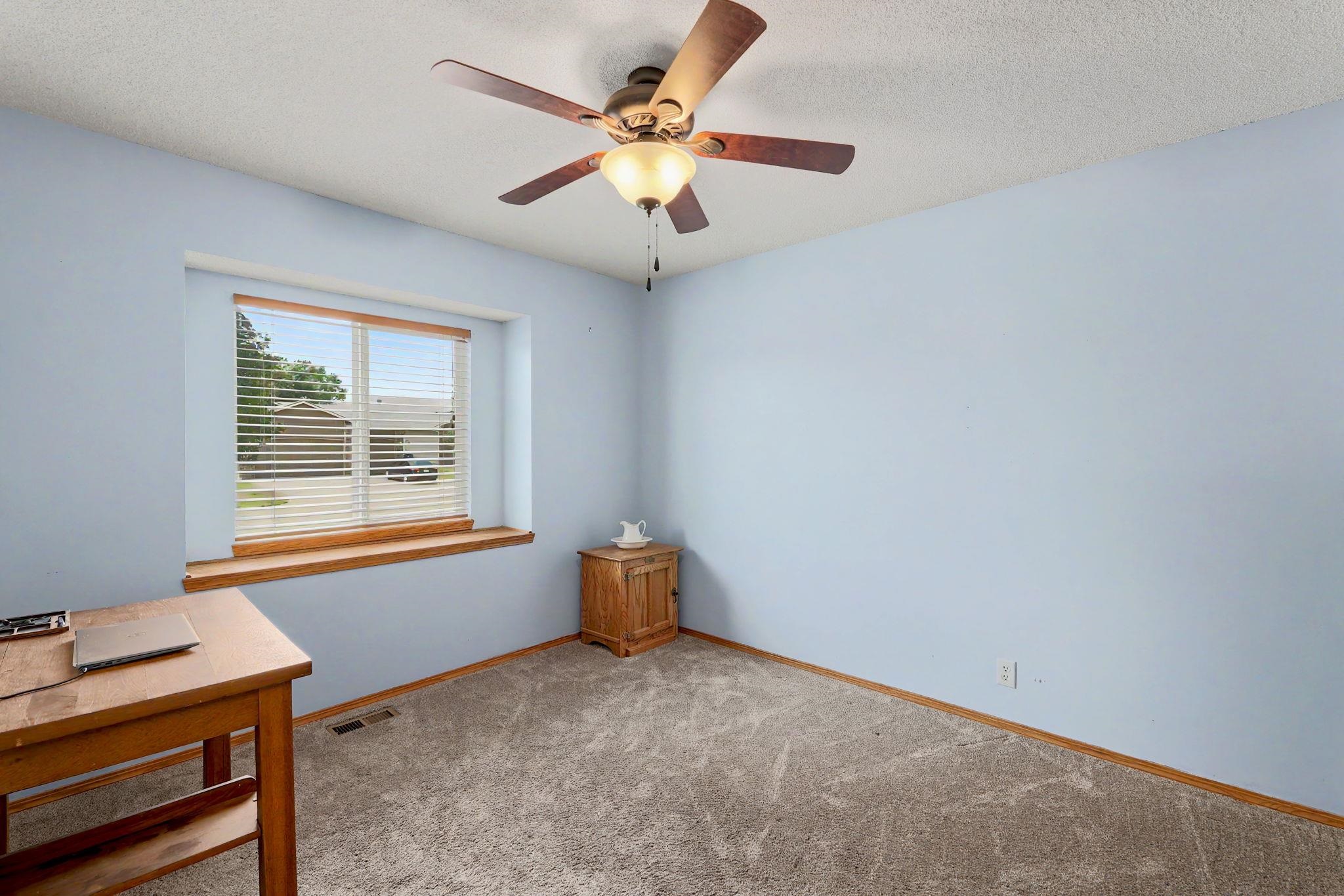 1051 N Aksarben Ct Property Photo 22