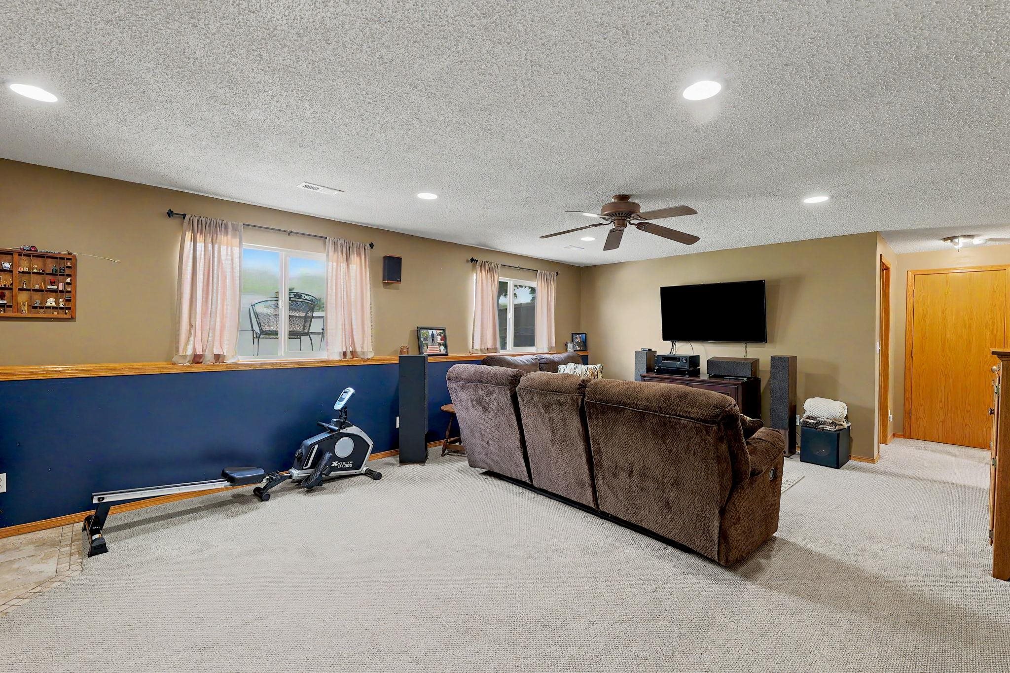 1051 N Aksarben Ct Property Photo 26