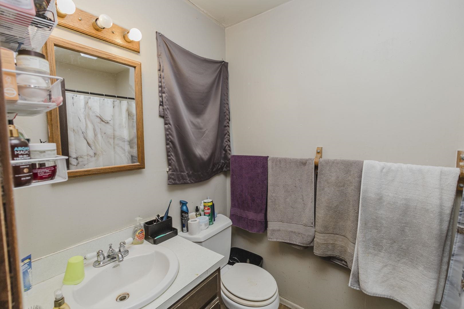 4914 Looman Property Photo 12