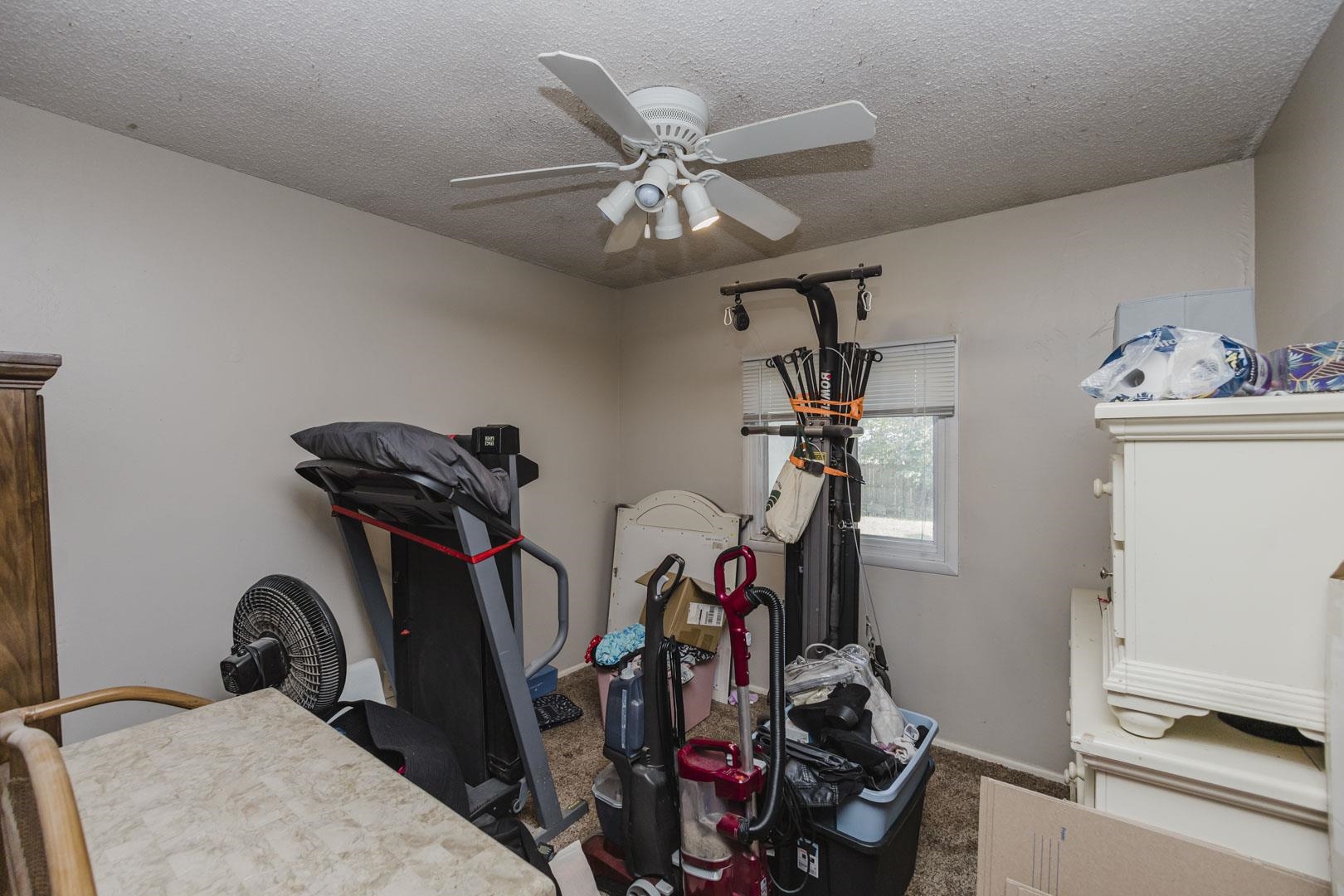 4914 Looman Property Photo 17