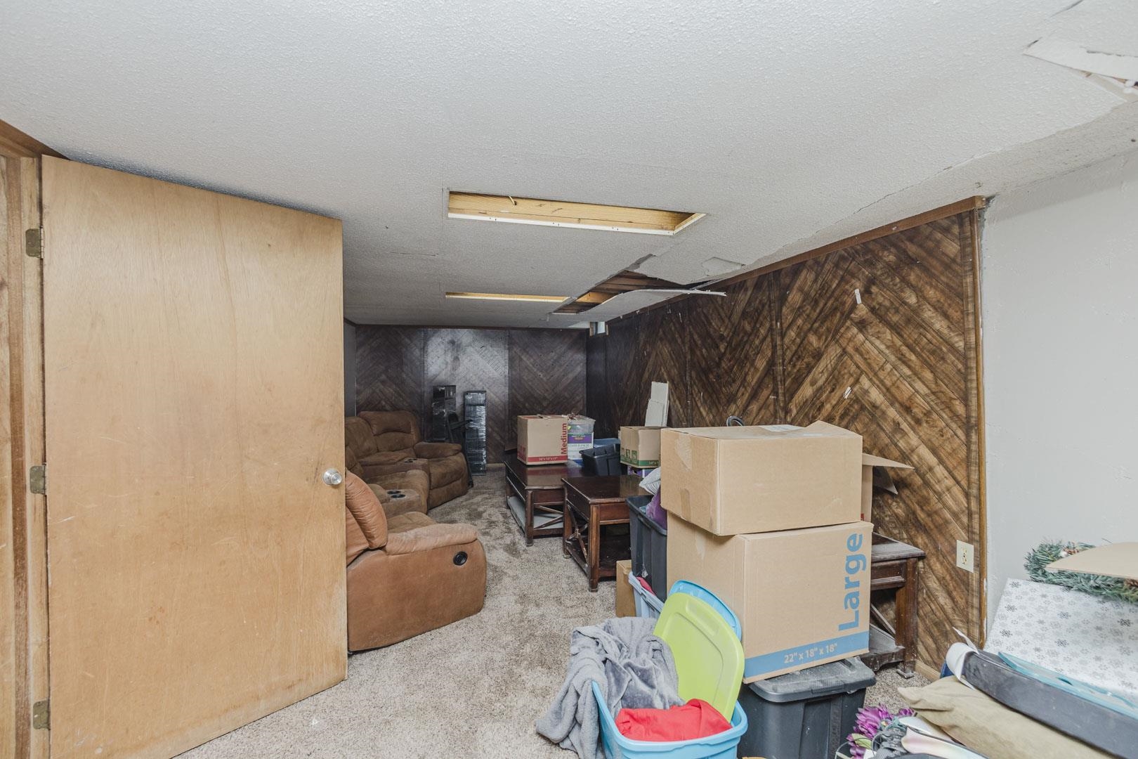 4914 Looman Property Photo 20