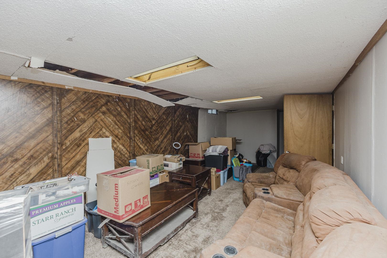 4914 Looman Property Photo 22