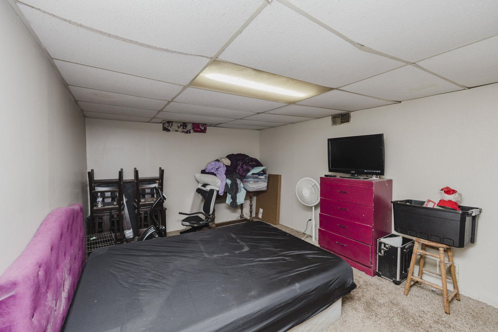 4914 Looman Property Photo 24