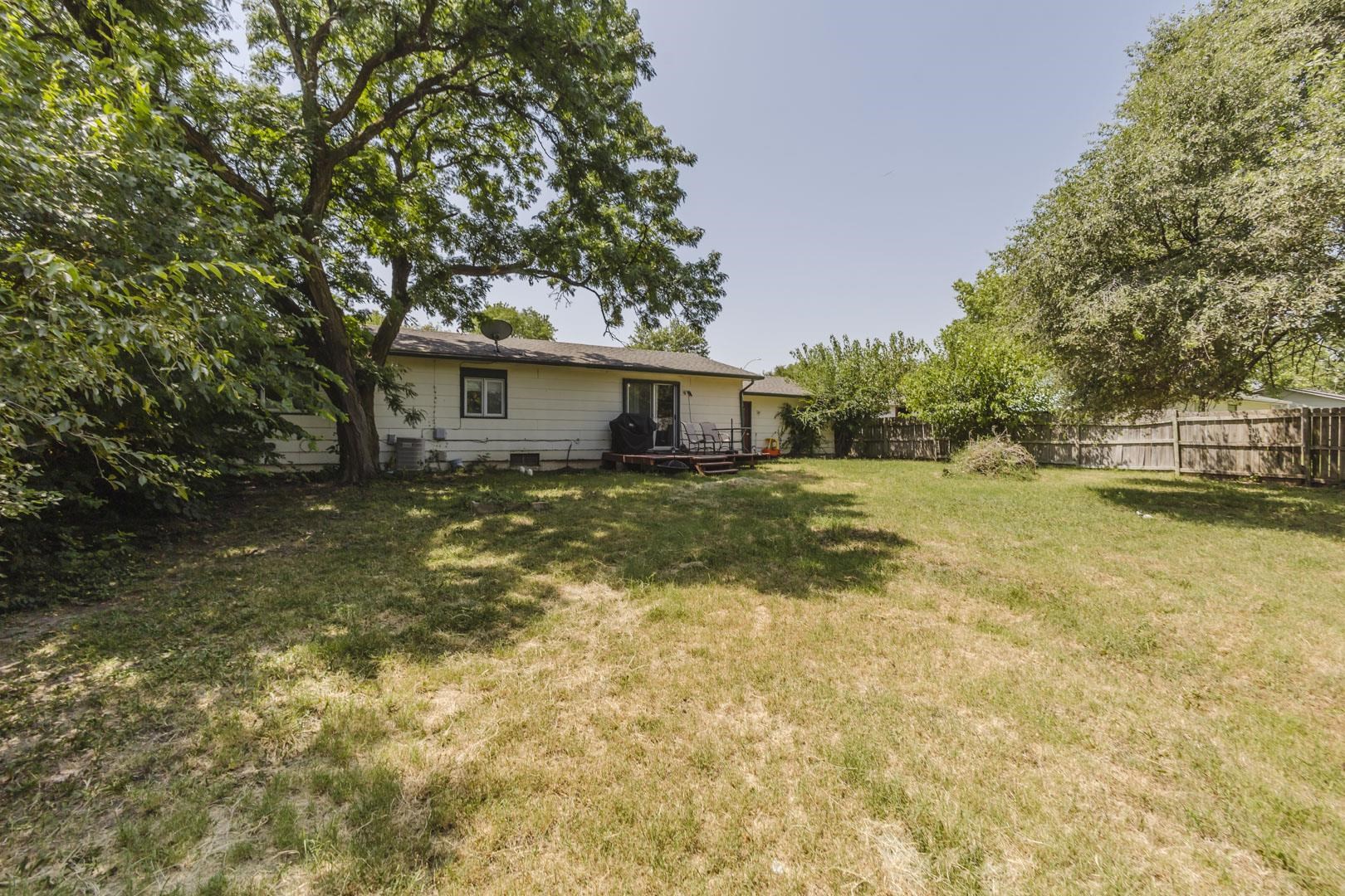 4914 Looman Property Photo 30