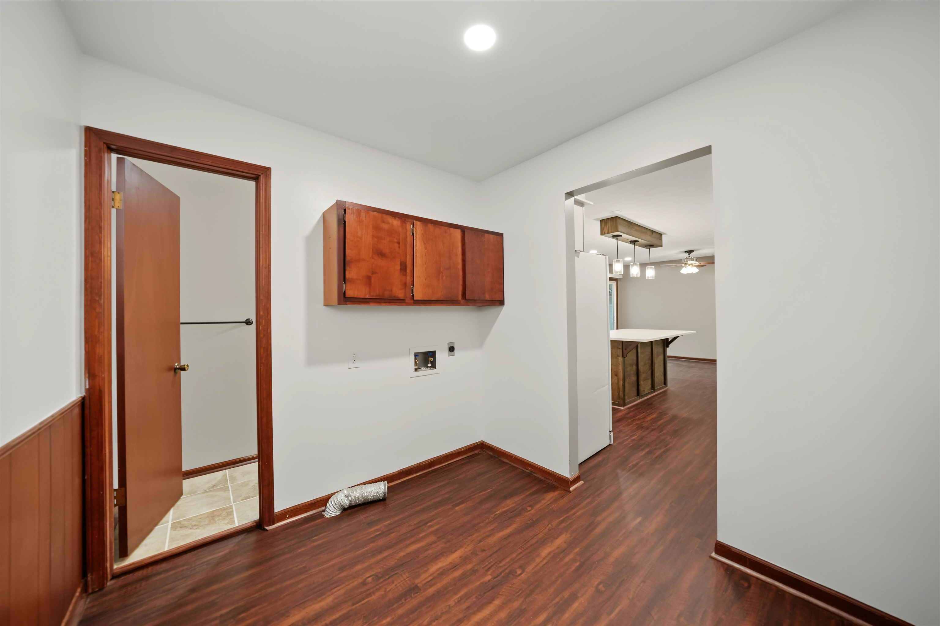 736 Scott Ave Property Photo 15