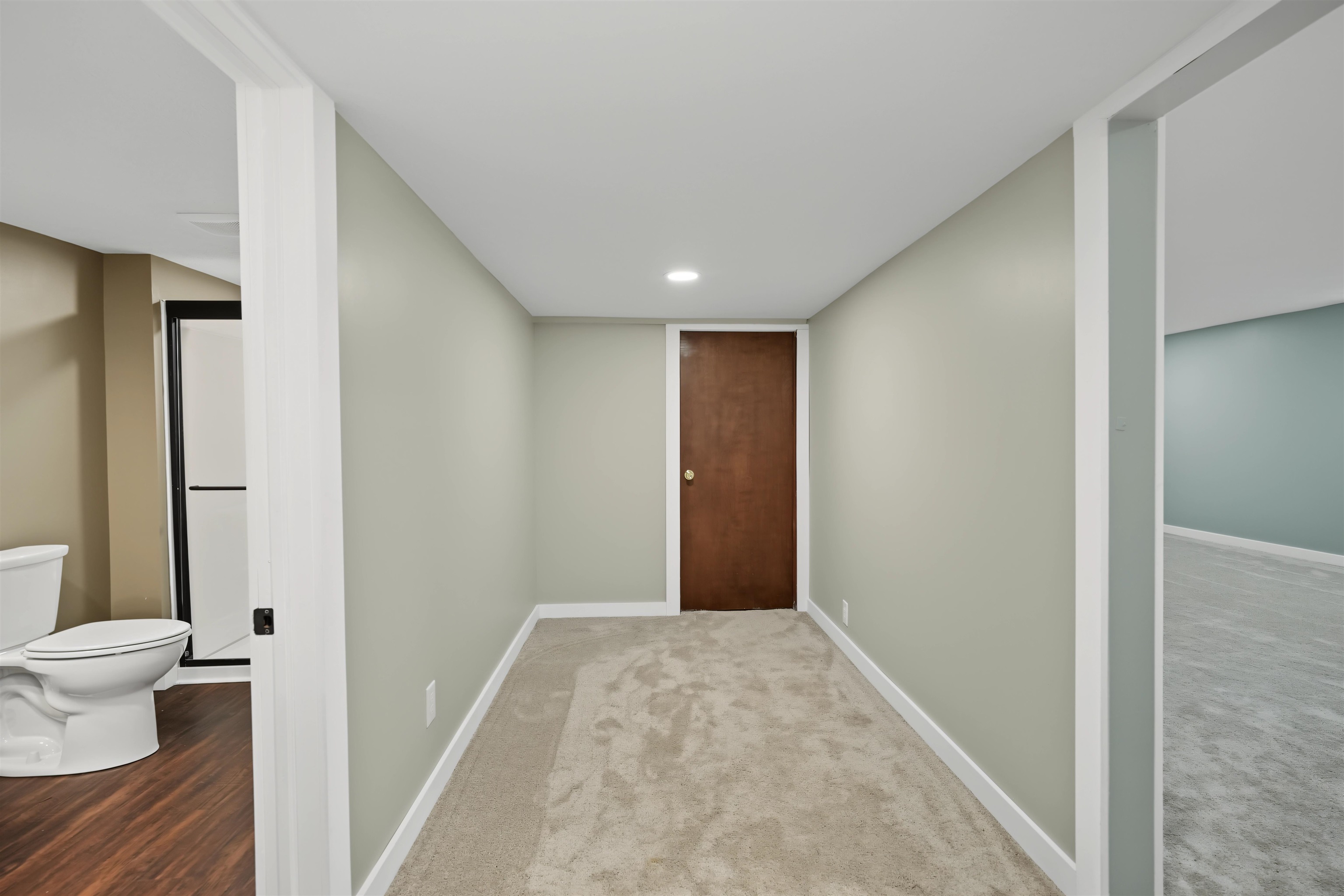 736 Scott Ave Property Photo 25