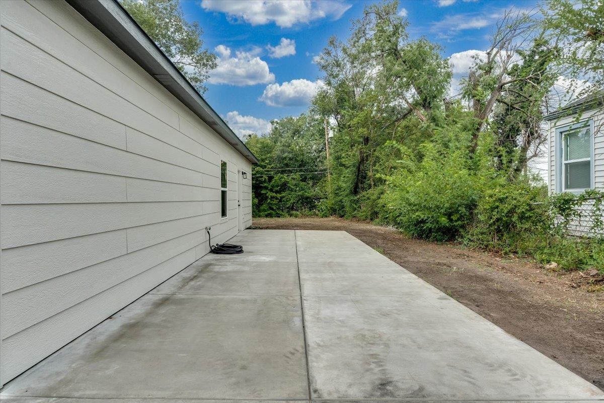 1745 N Chautauqua Ave Property Photo 29