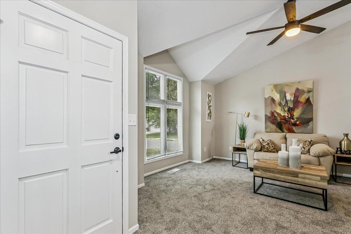 231 E Forest Park Ct Property Photo 5