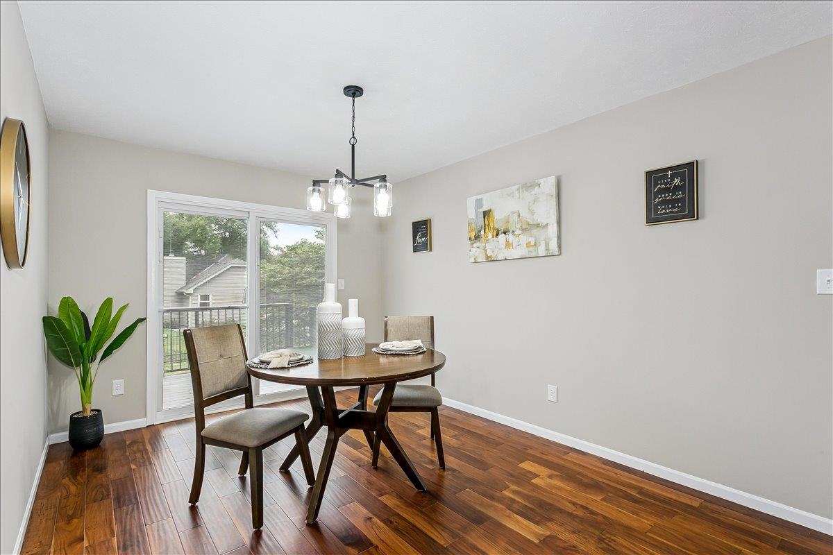 231 E Forest Park Ct Property Photo 6