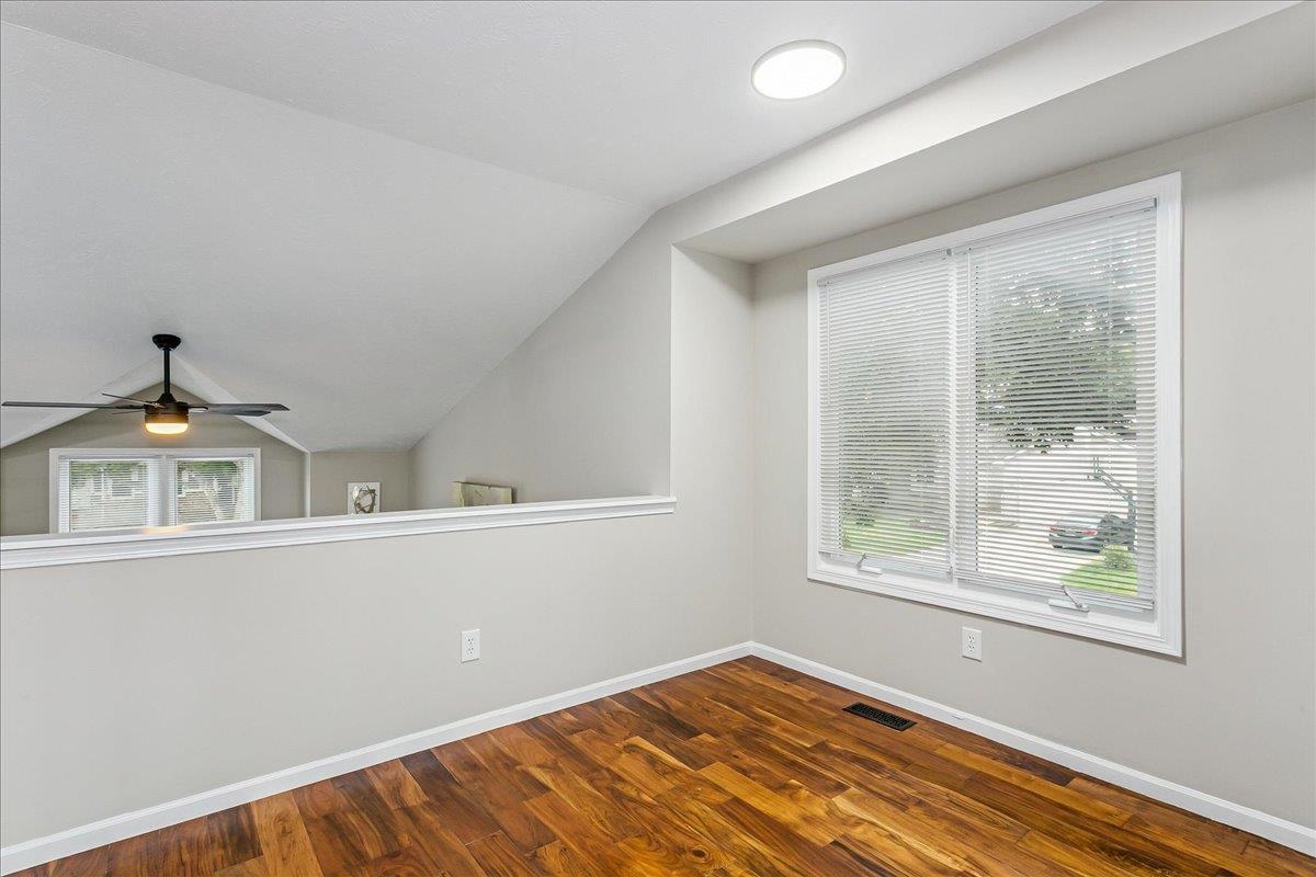 231 E Forest Park Ct Property Photo 7