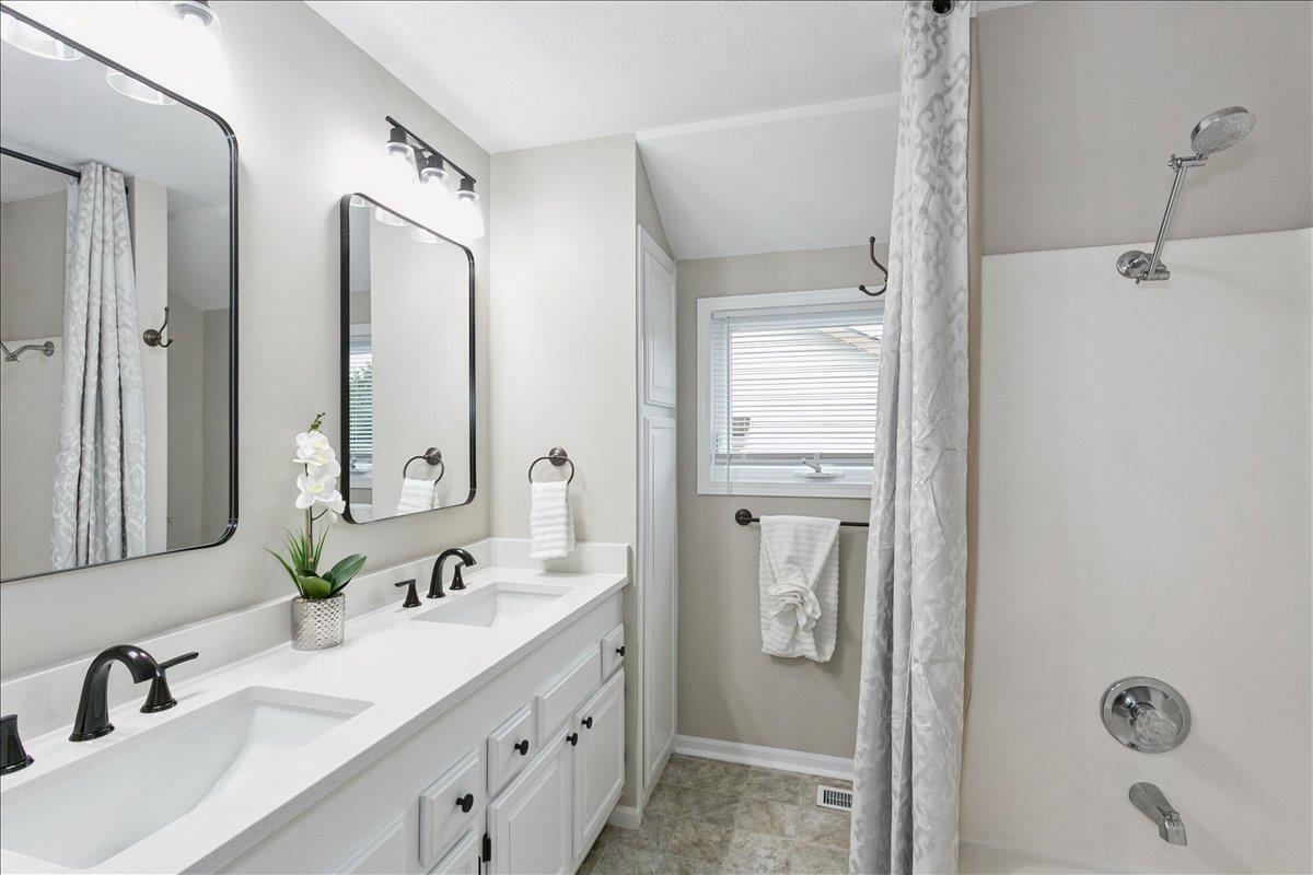 231 E Forest Park Ct Property Photo 12