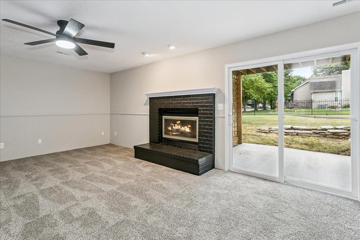231 E Forest Park Ct Property Photo 18