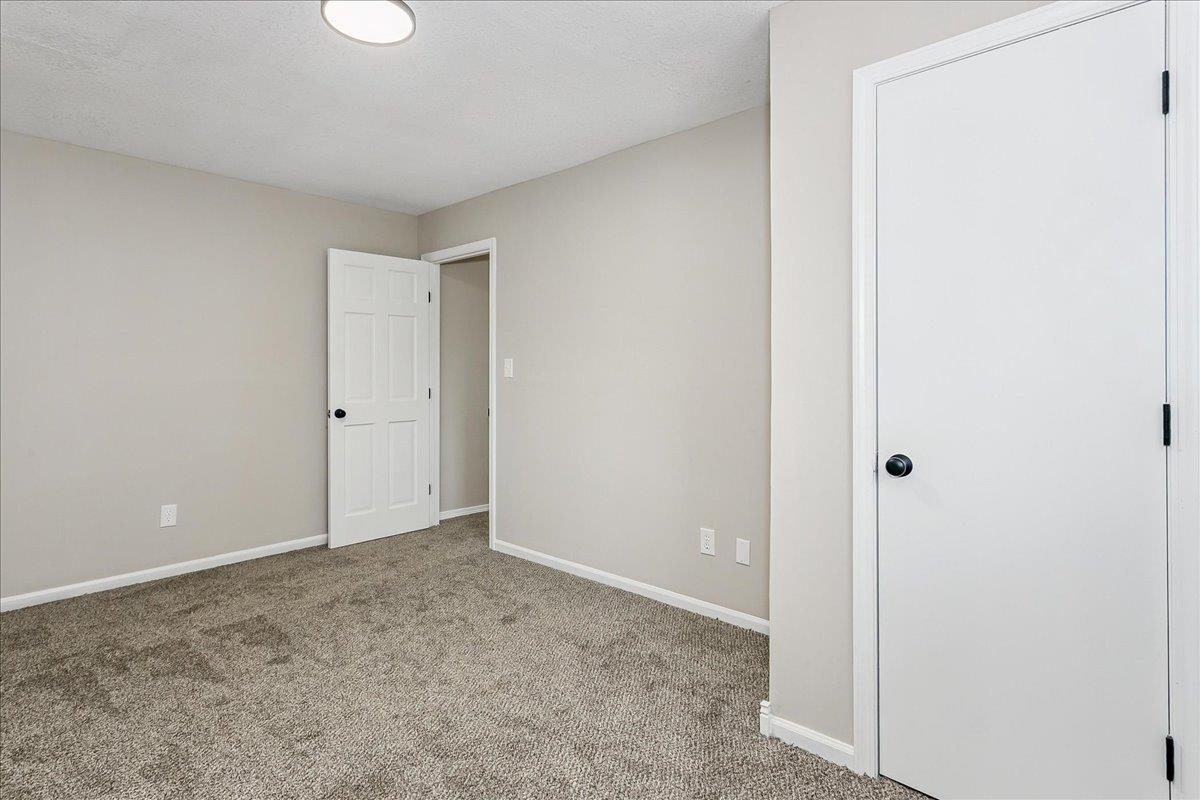 231 E Forest Park Ct Property Photo 21