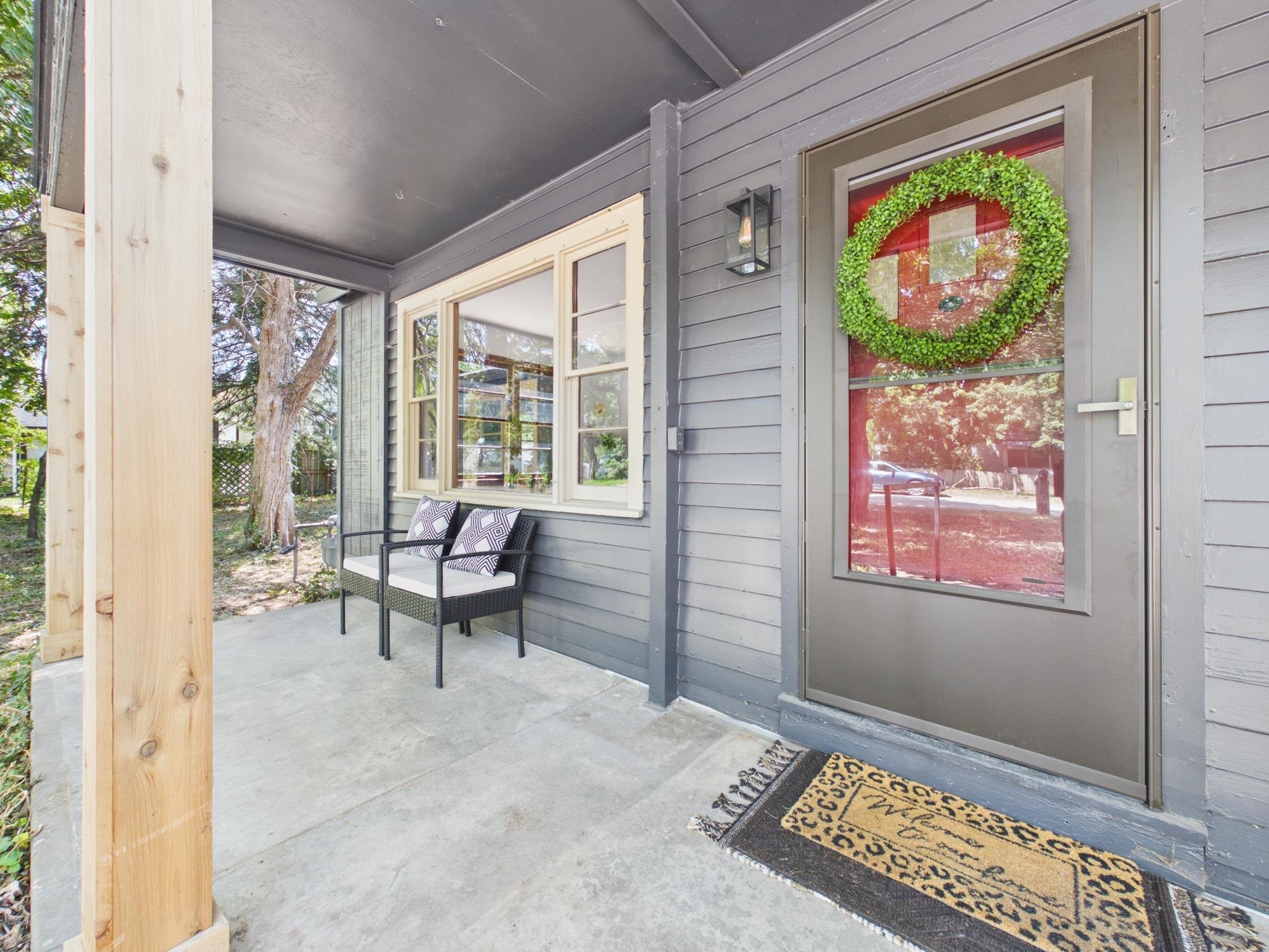 907 N Flora St Property Photo 6