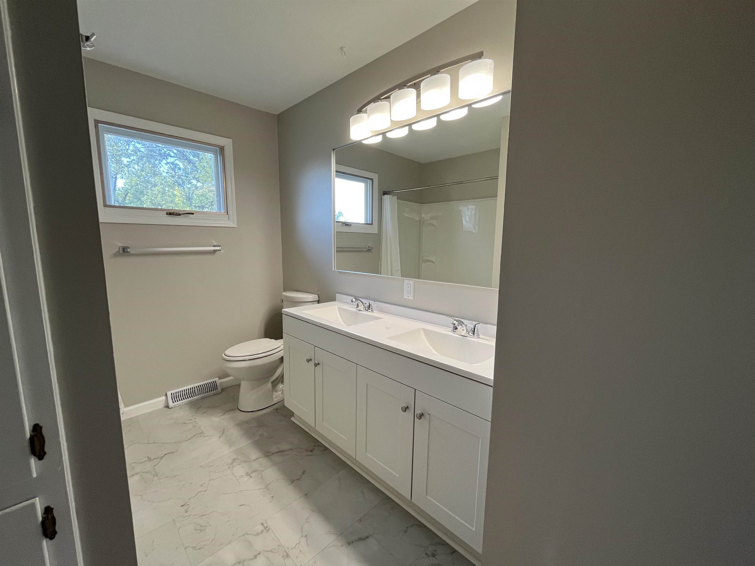 717 E Magnolia Road Property Photo 19