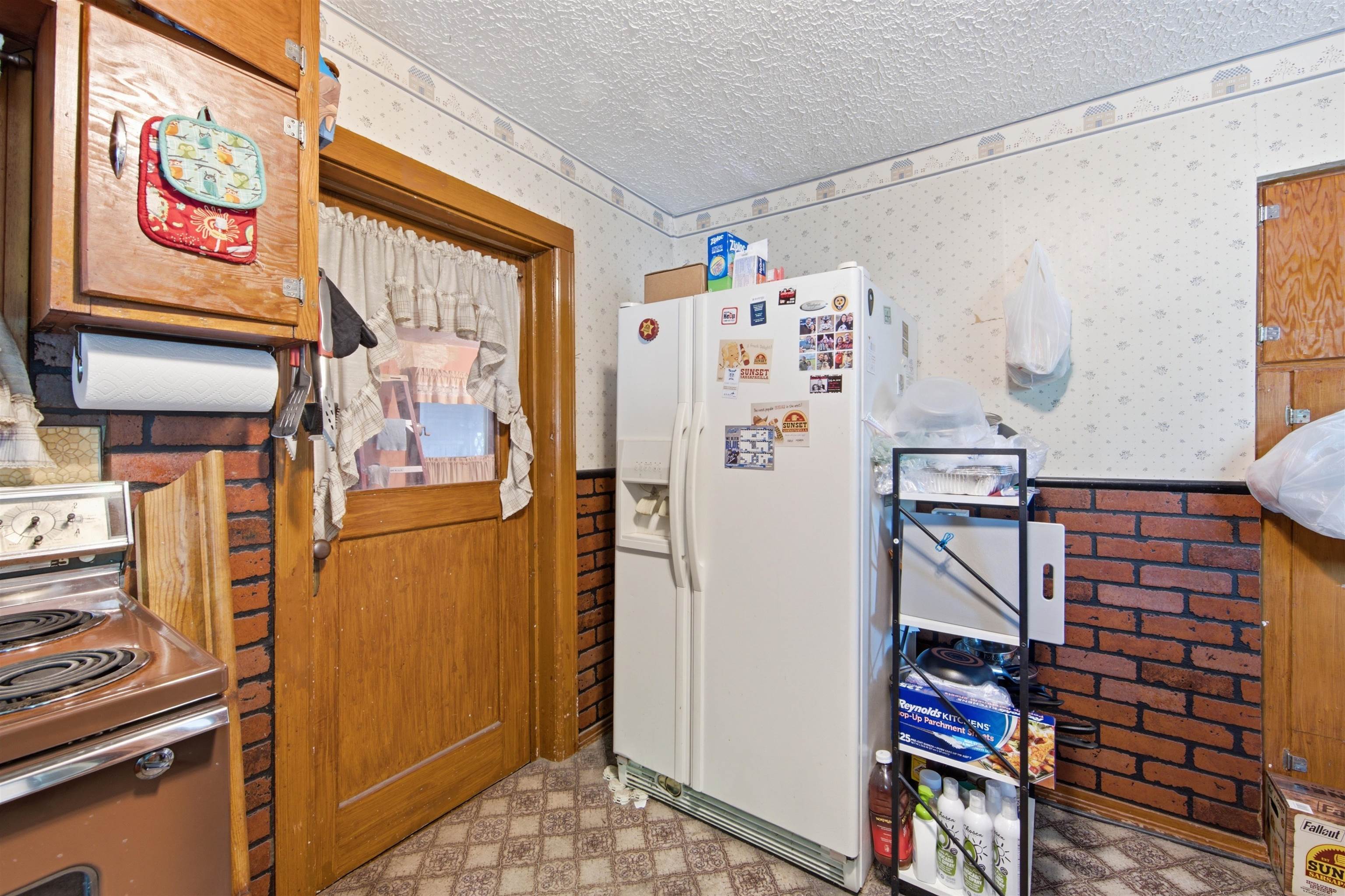 1925 W Mccormick Property Photo 10