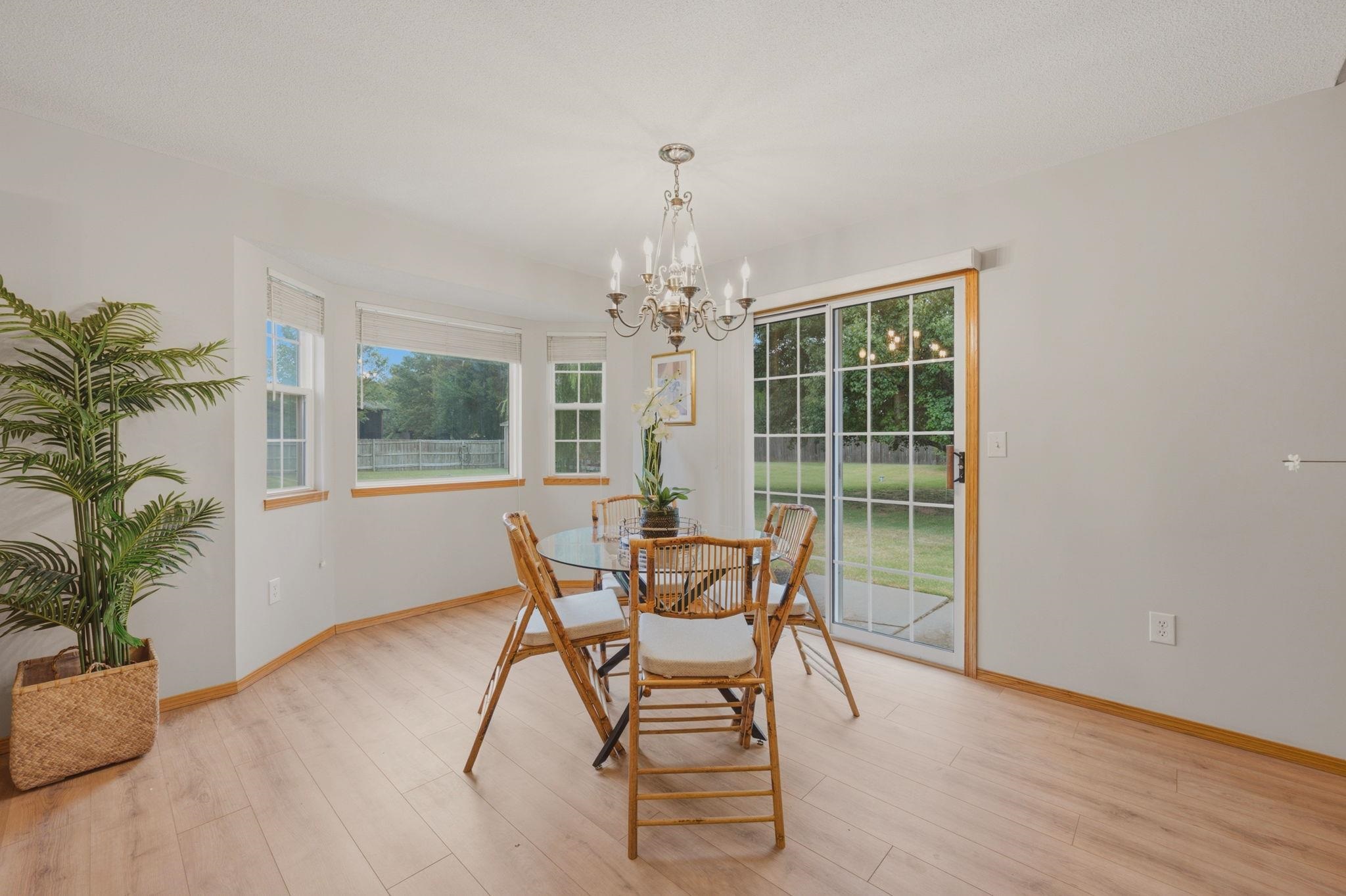10818 W Central Park St Property Photo 10