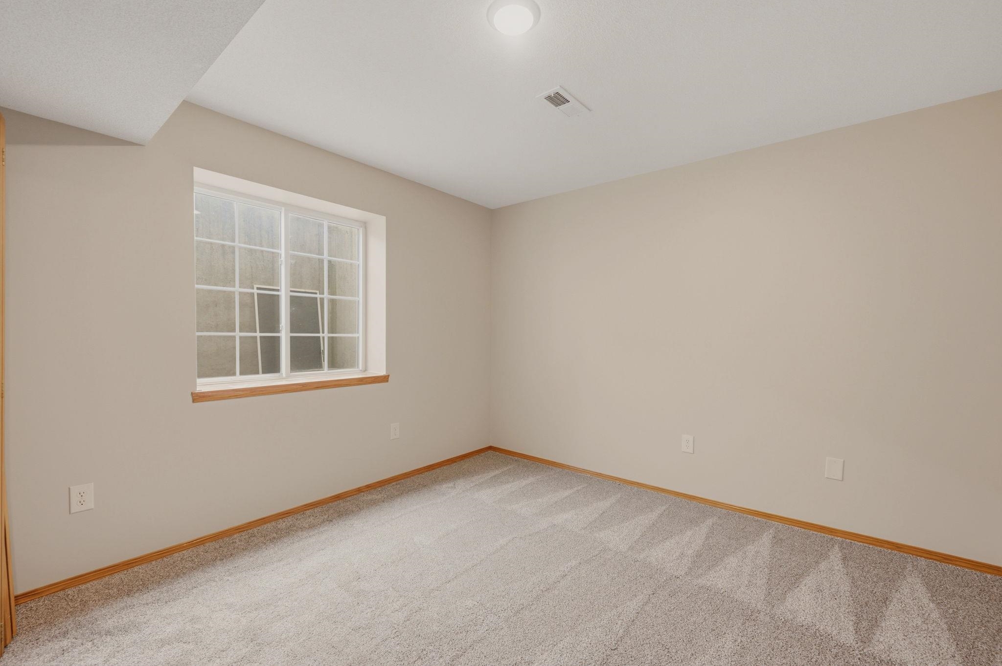 10818 W Central Park St Property Photo 29