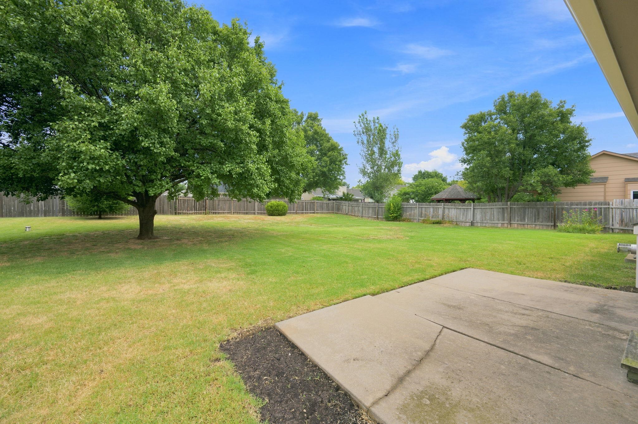 10818 W Central Park St Property Photo 34