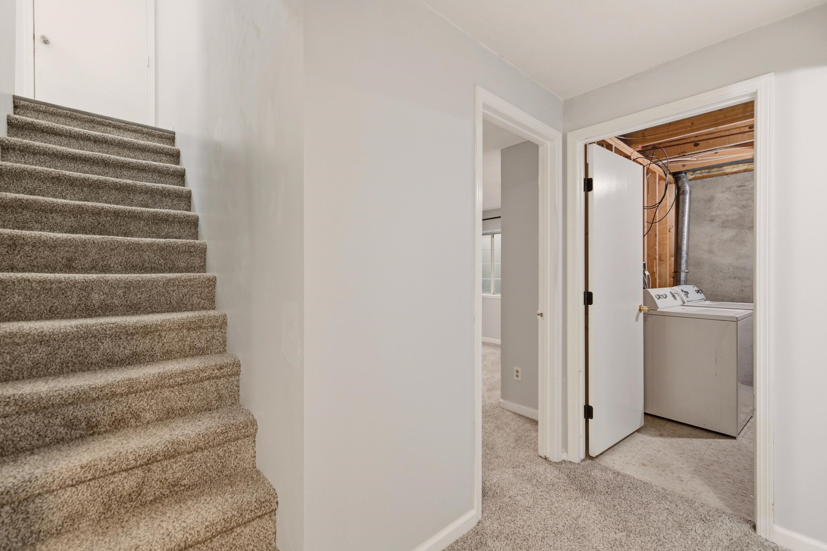 2530 N Beacon Hill St Property Photo 24