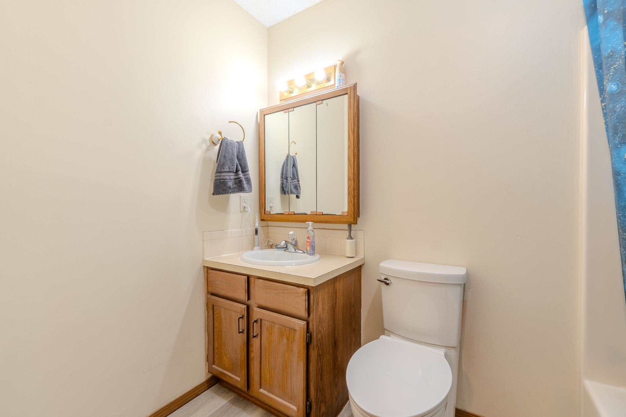 203 S Westview Dr Property Photo 10