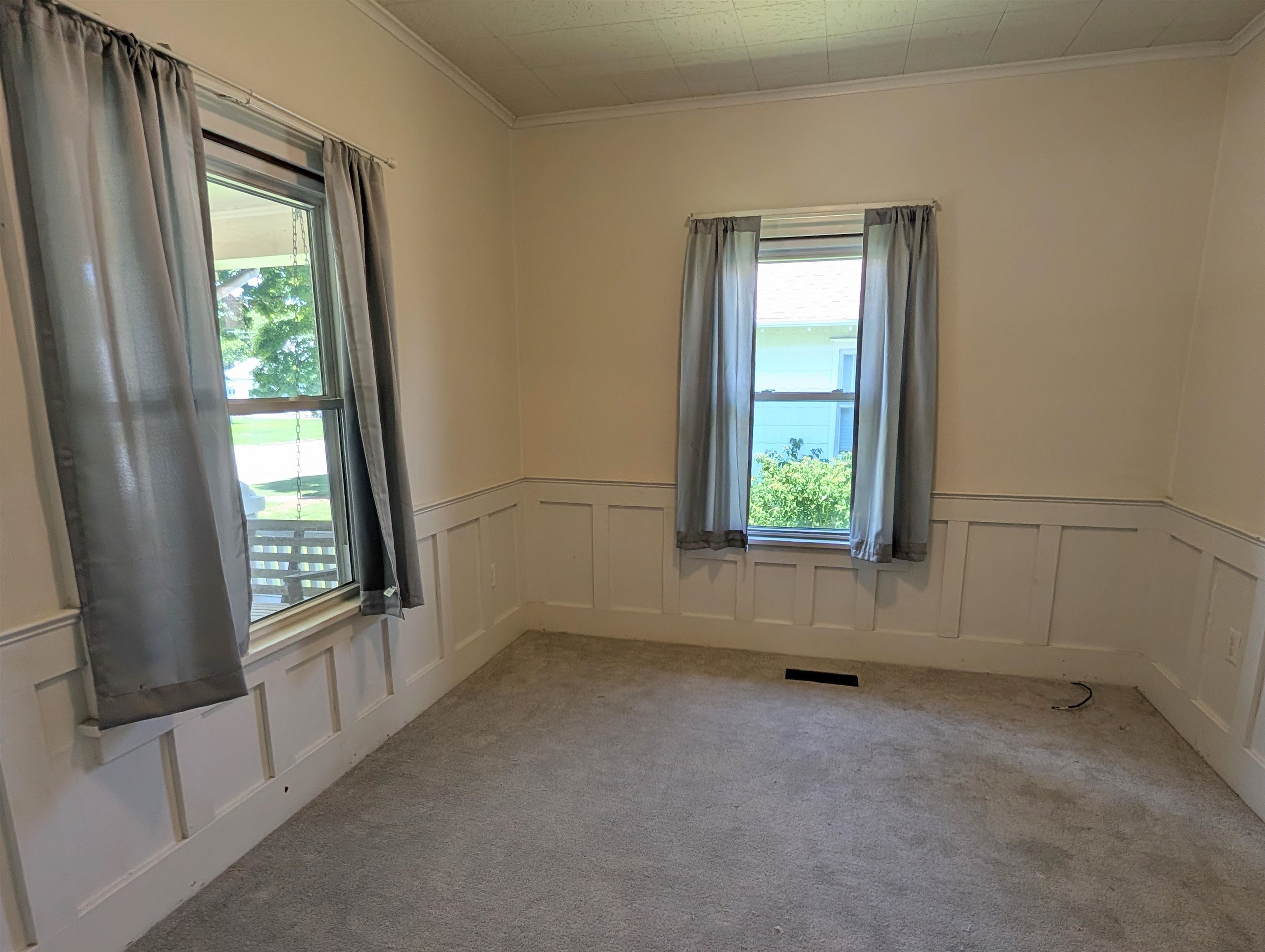 617 N Jefferson Property Photo 12