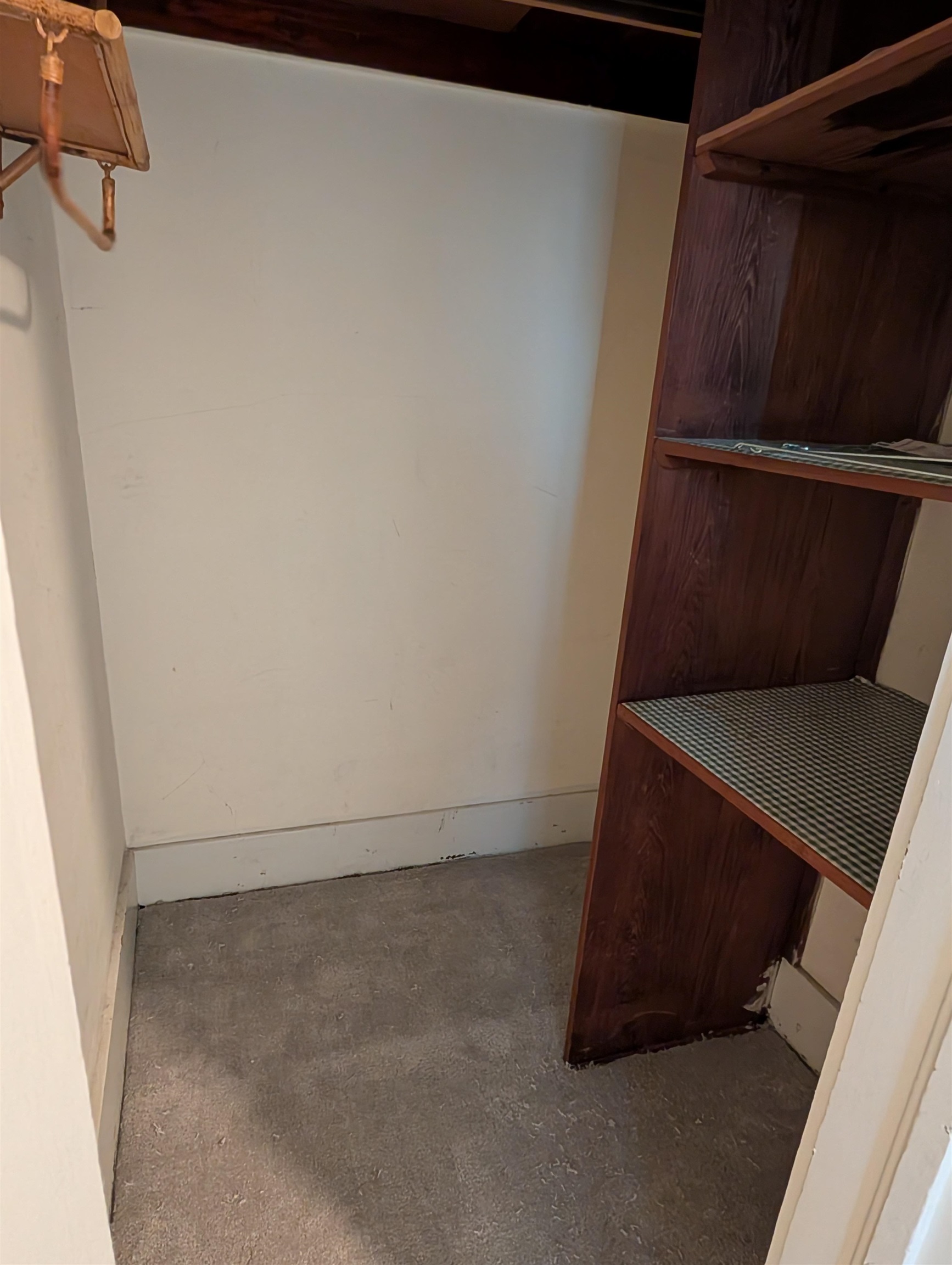 617 N Jefferson Property Photo 17